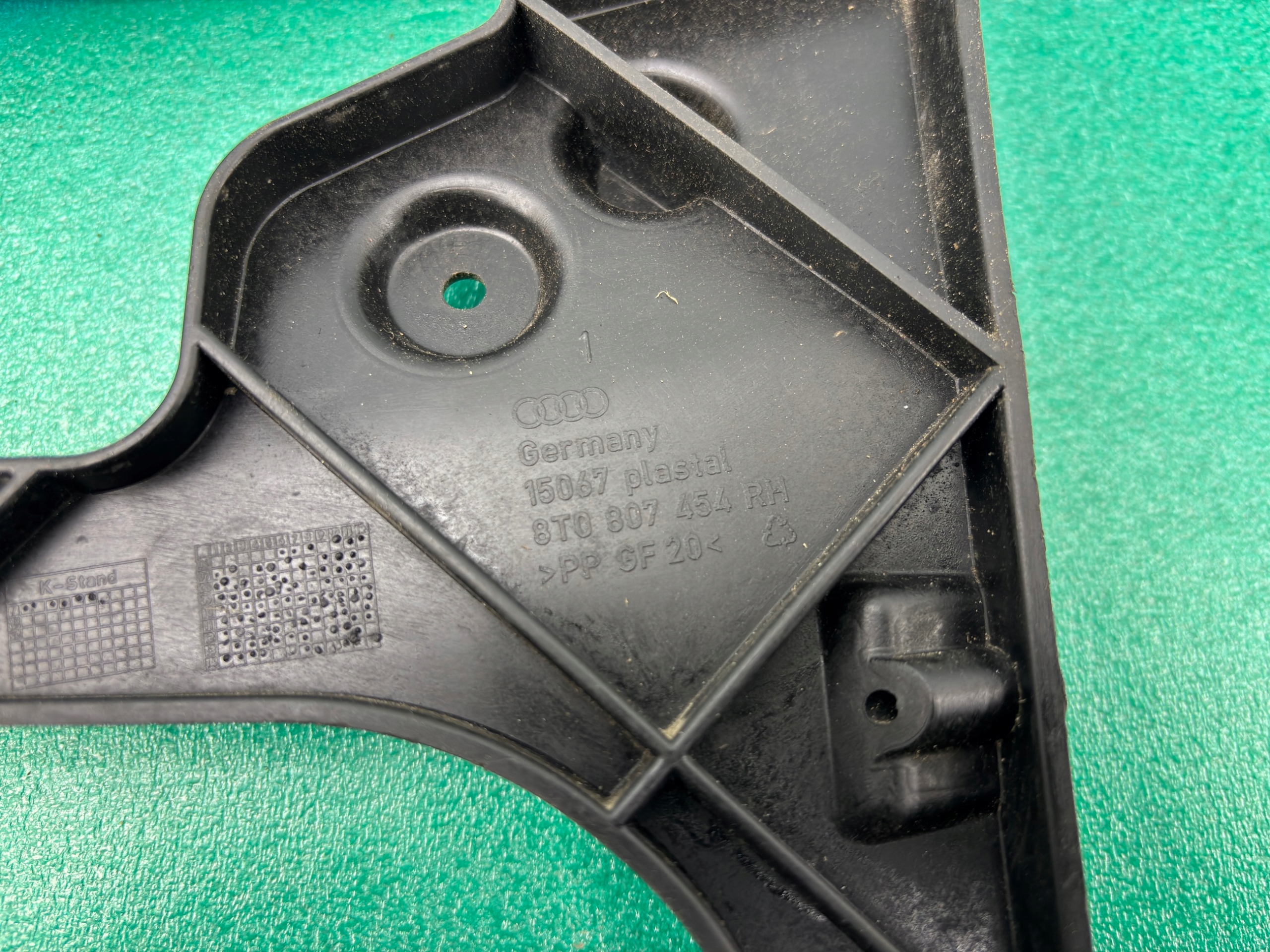 AUDI A5 8T COUPE CABRIO bumper bracket right rear part holder PAK16/499Y