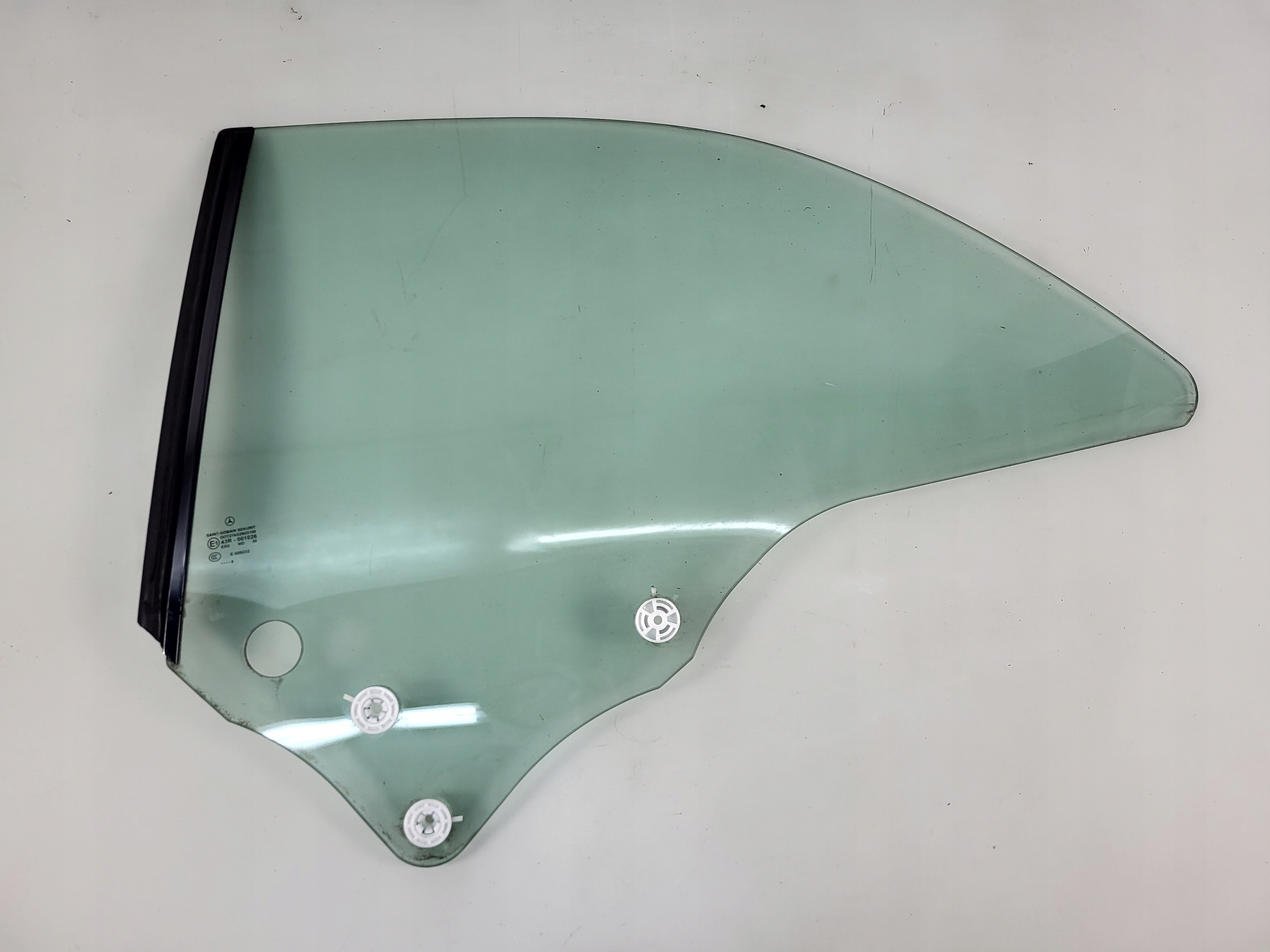 MERCEDES CLK A209 W209 CABRIO window left rear part left rear