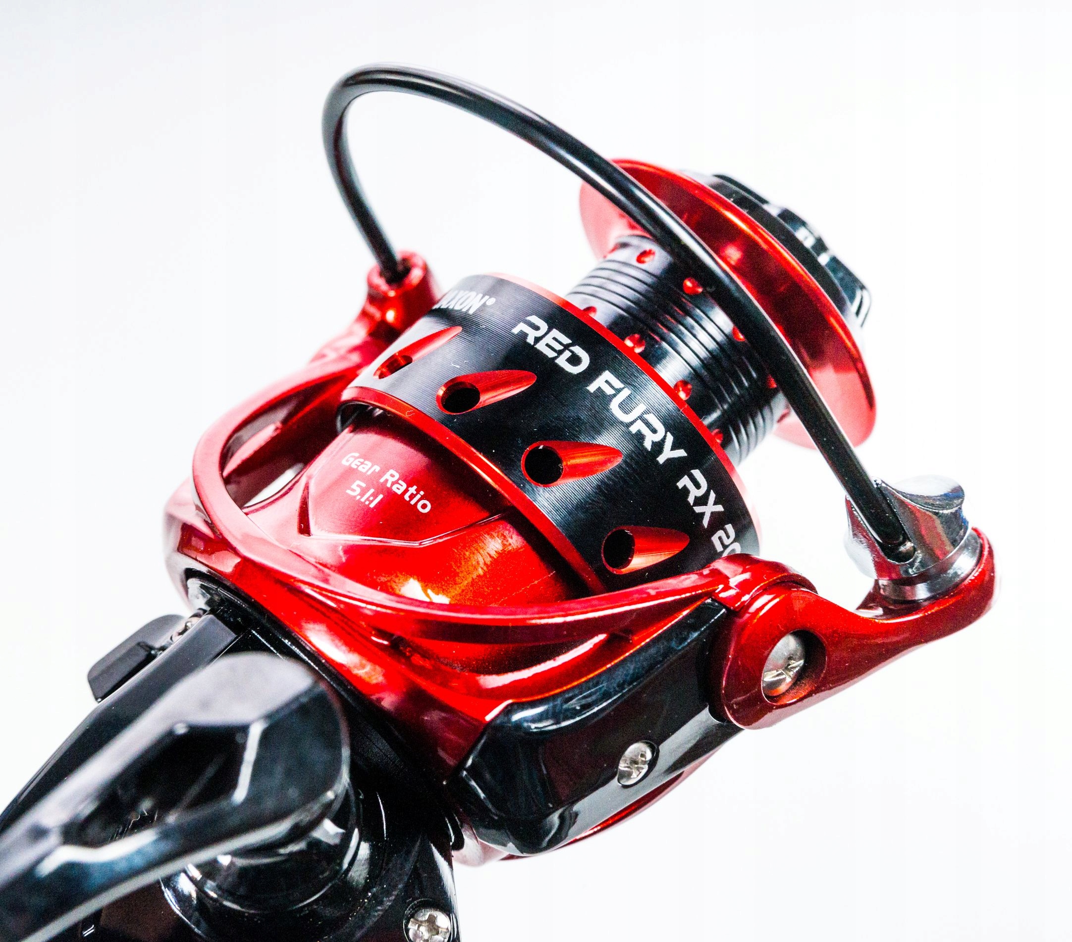 Kołowrotek Jaxon Red Fury RX 200 spinning spławik Marka Jaxon