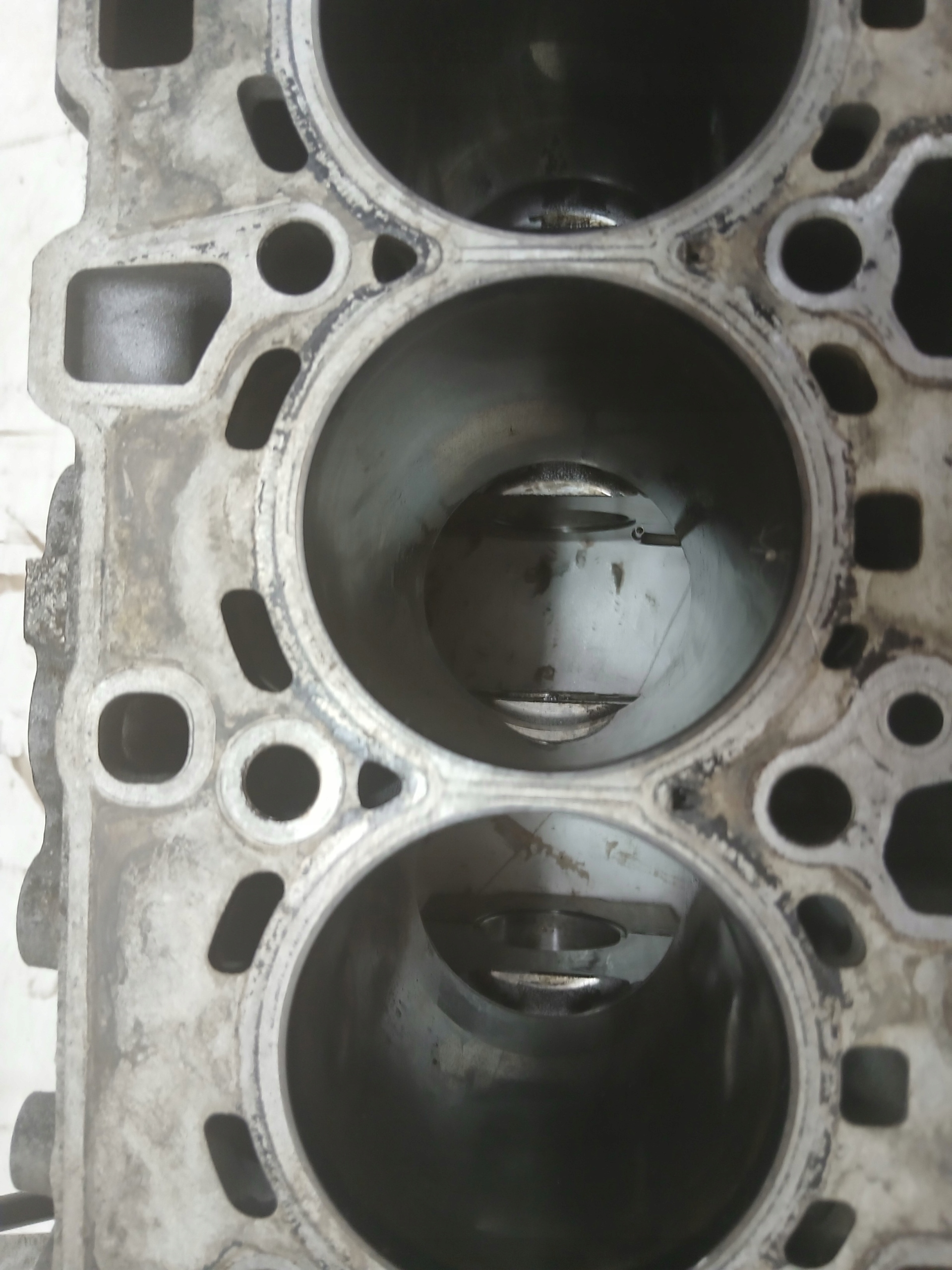 BLOK Motore BMW X3 E83 2.0 D 7797922
