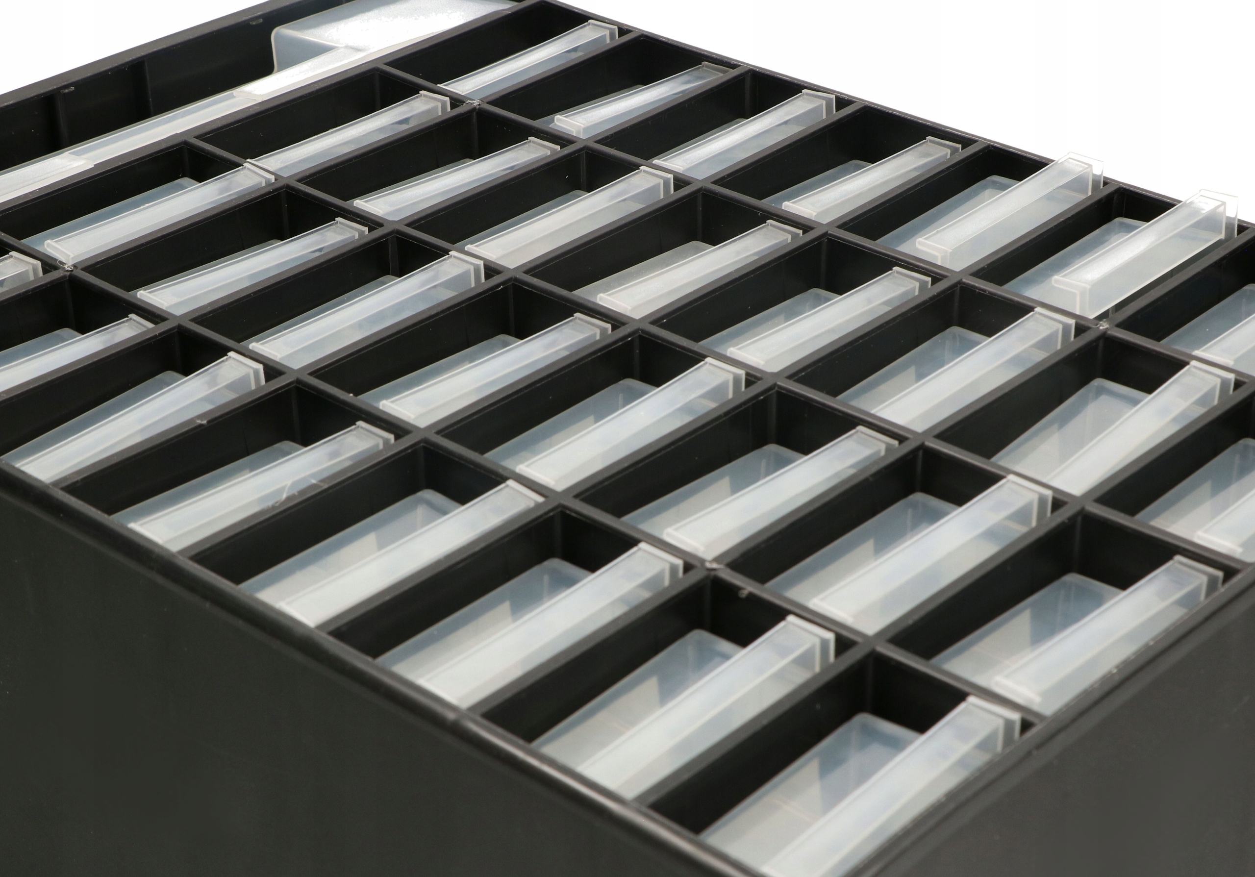 ORGANIZER 33 SZUFLADKOWY WARSZTATOWY REGAL SZAFKA Material plastic