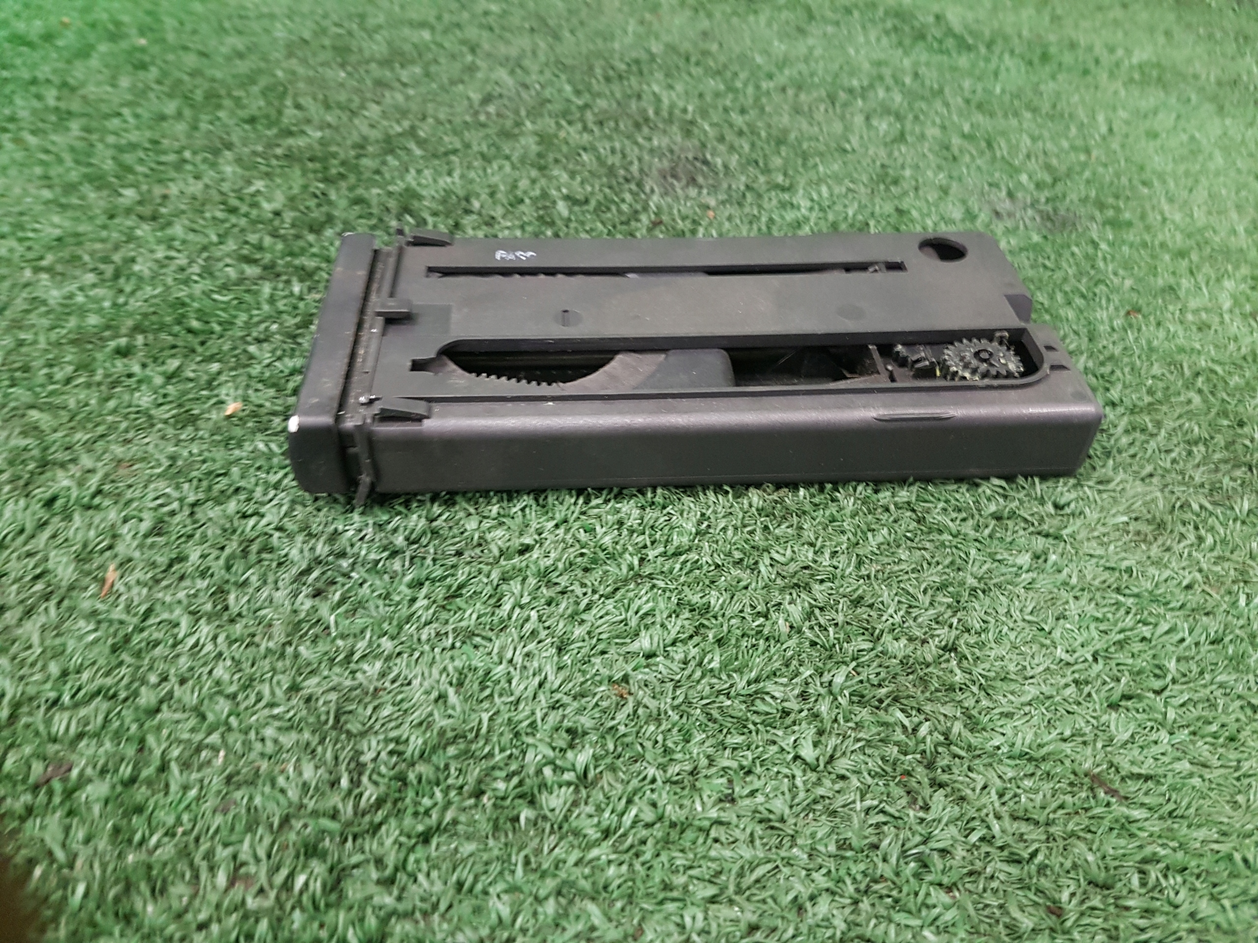 passenger compartment bracket for AUDI A3 8P 8P0862534B