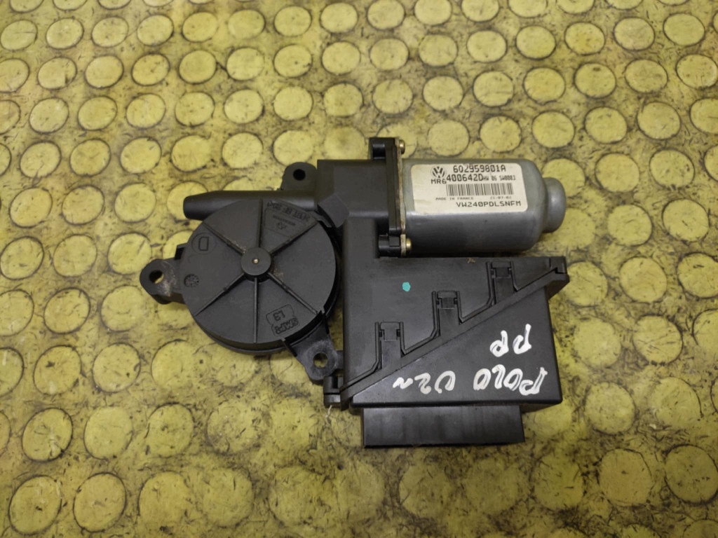 VW POLO IV mini motor windows 6Q2959801A