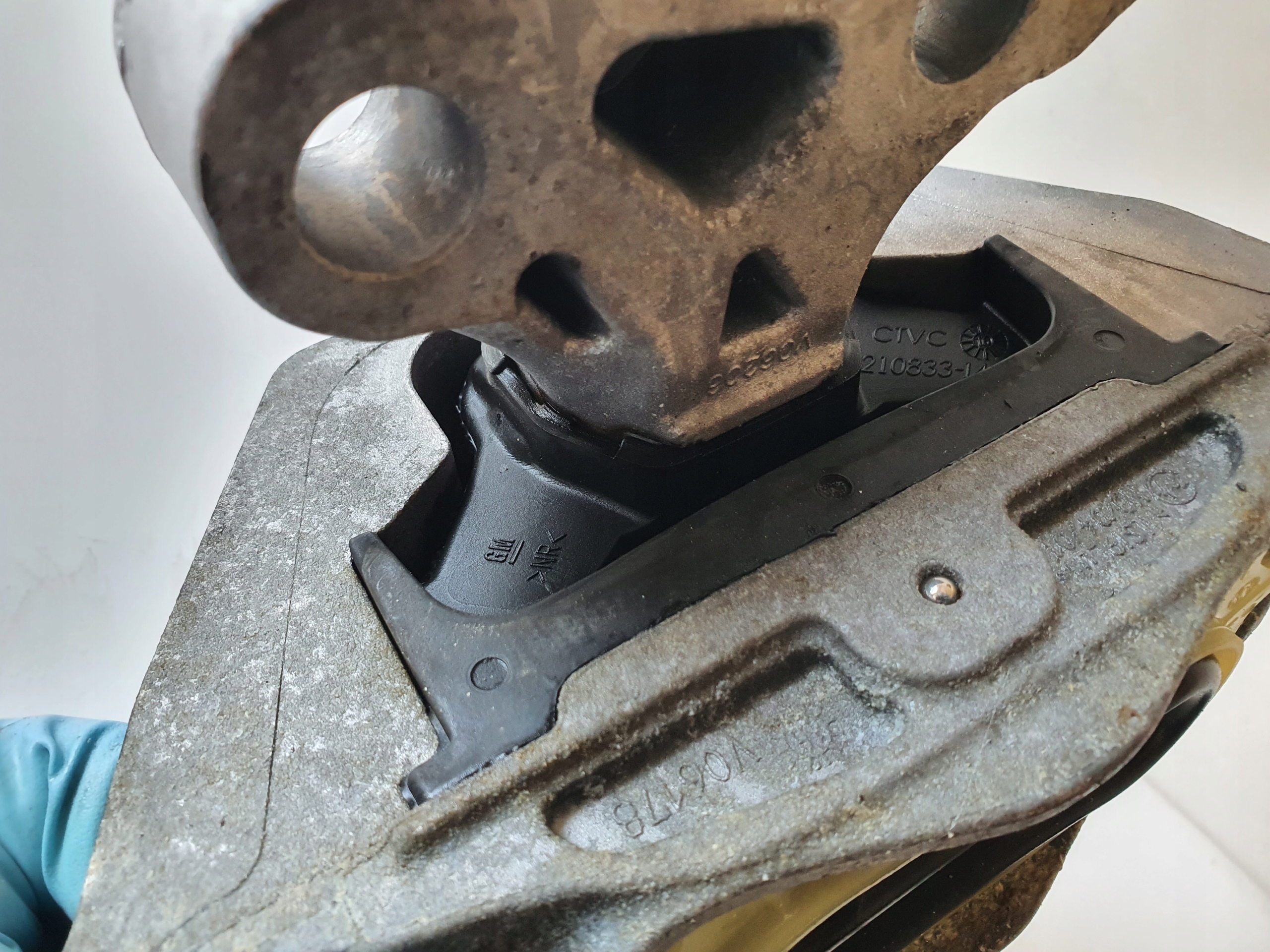 OPEL ZAFIRA C holder gearbox mounting B20DTH 2.0D