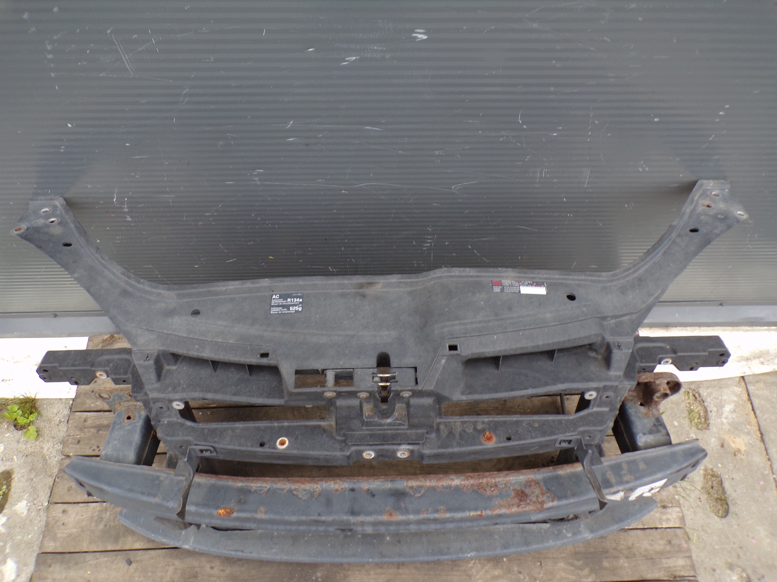 support panel for radiators CZOLOWKA pillar iron VOLKSWAGEN GOLF 5 V (2)