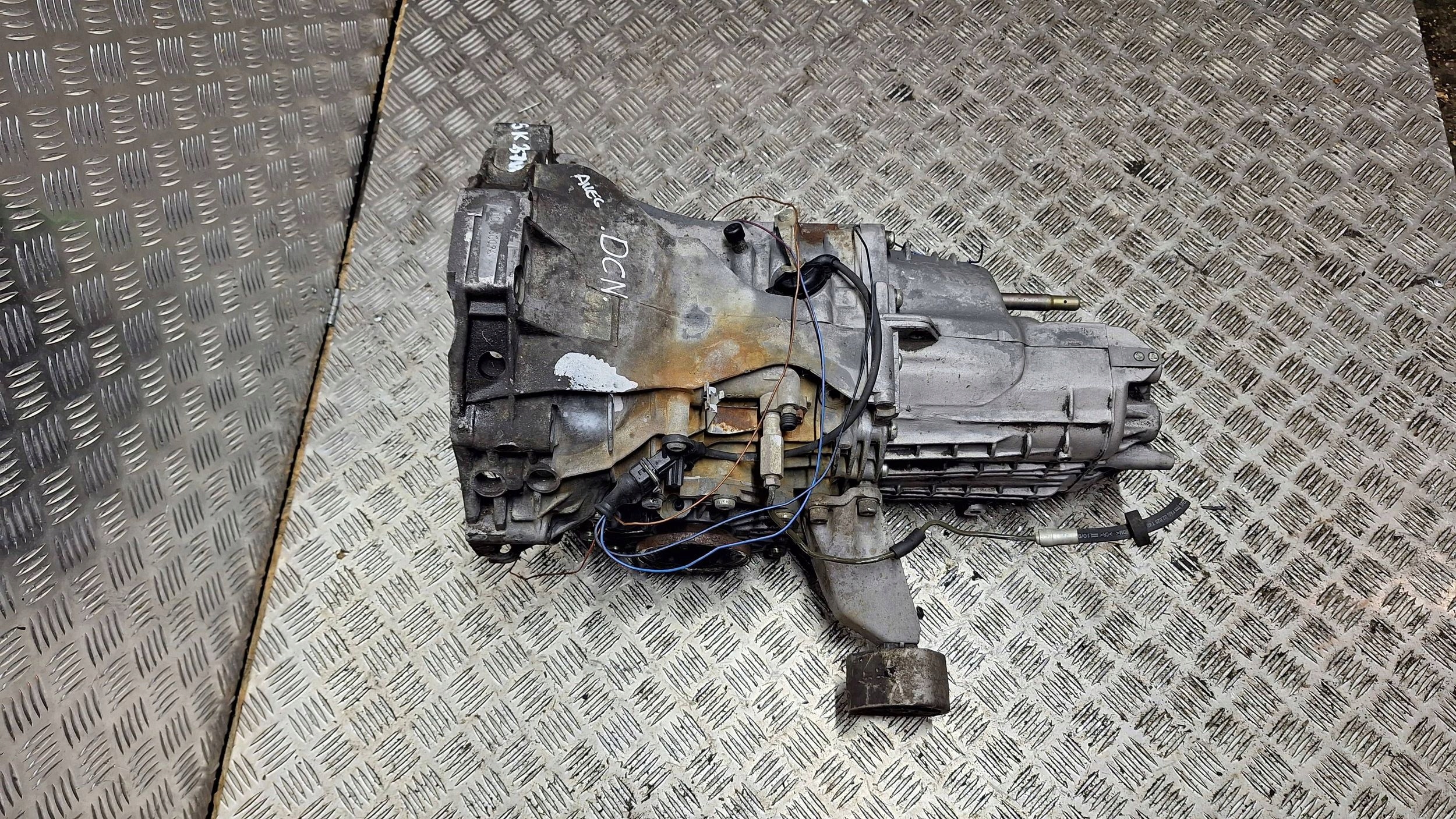 Getriebe DCN VW PASSAT B5 1.6 Benzin