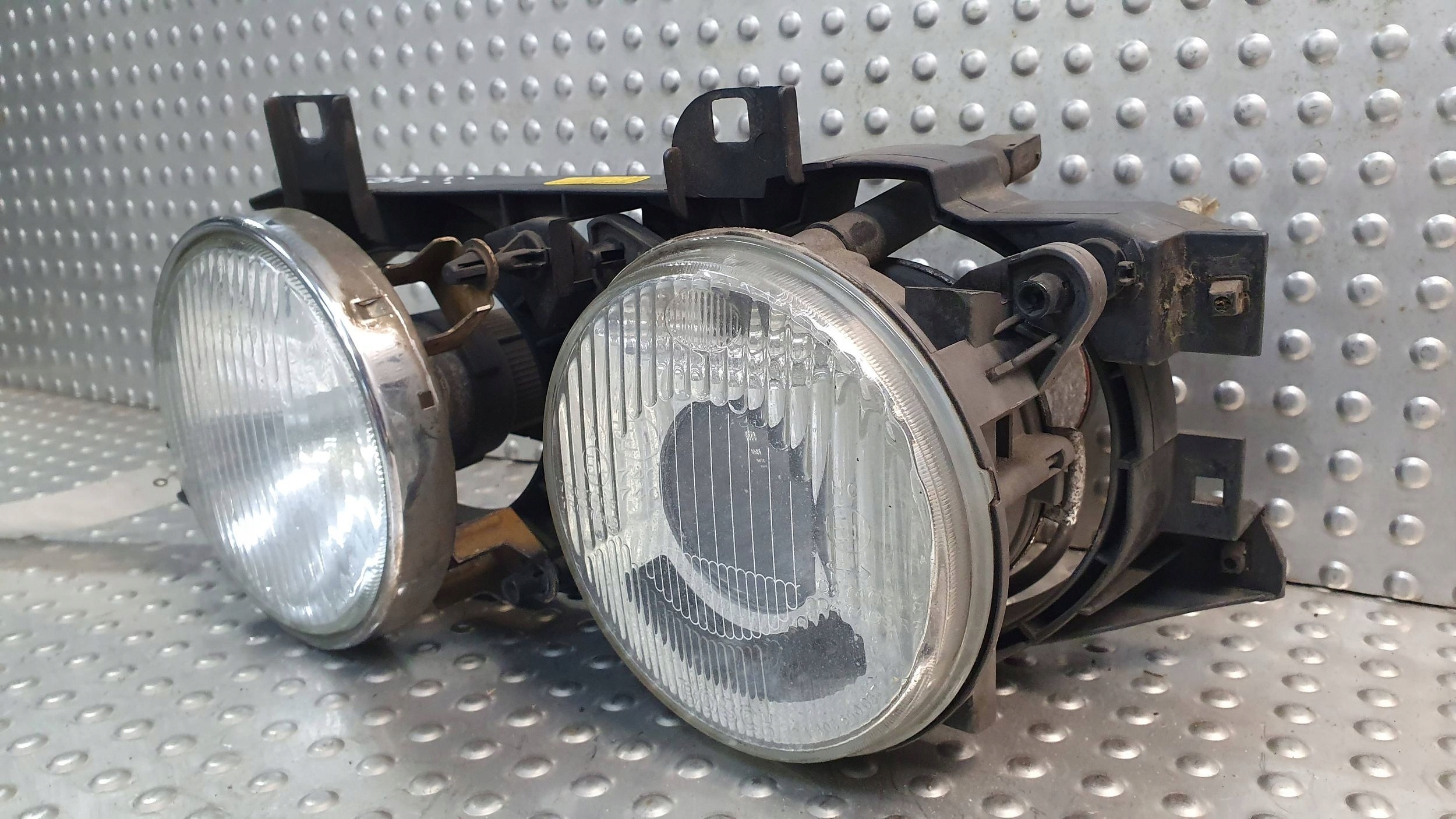 light front left 83515659 BMW 5 E32 E34 86