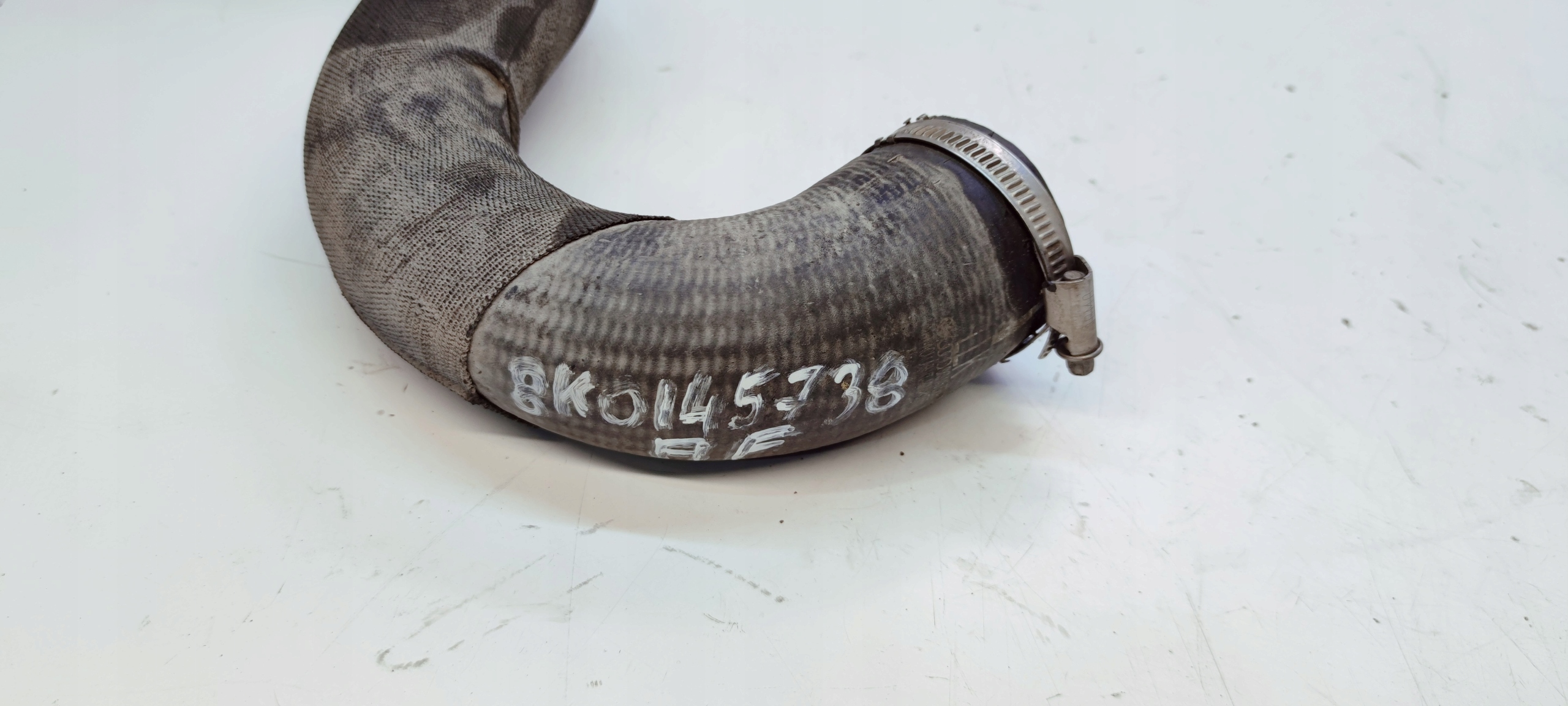 trouba hadice intercoolera AUDI A4 B8 A5 1.8 TFSI 8K0145738AF