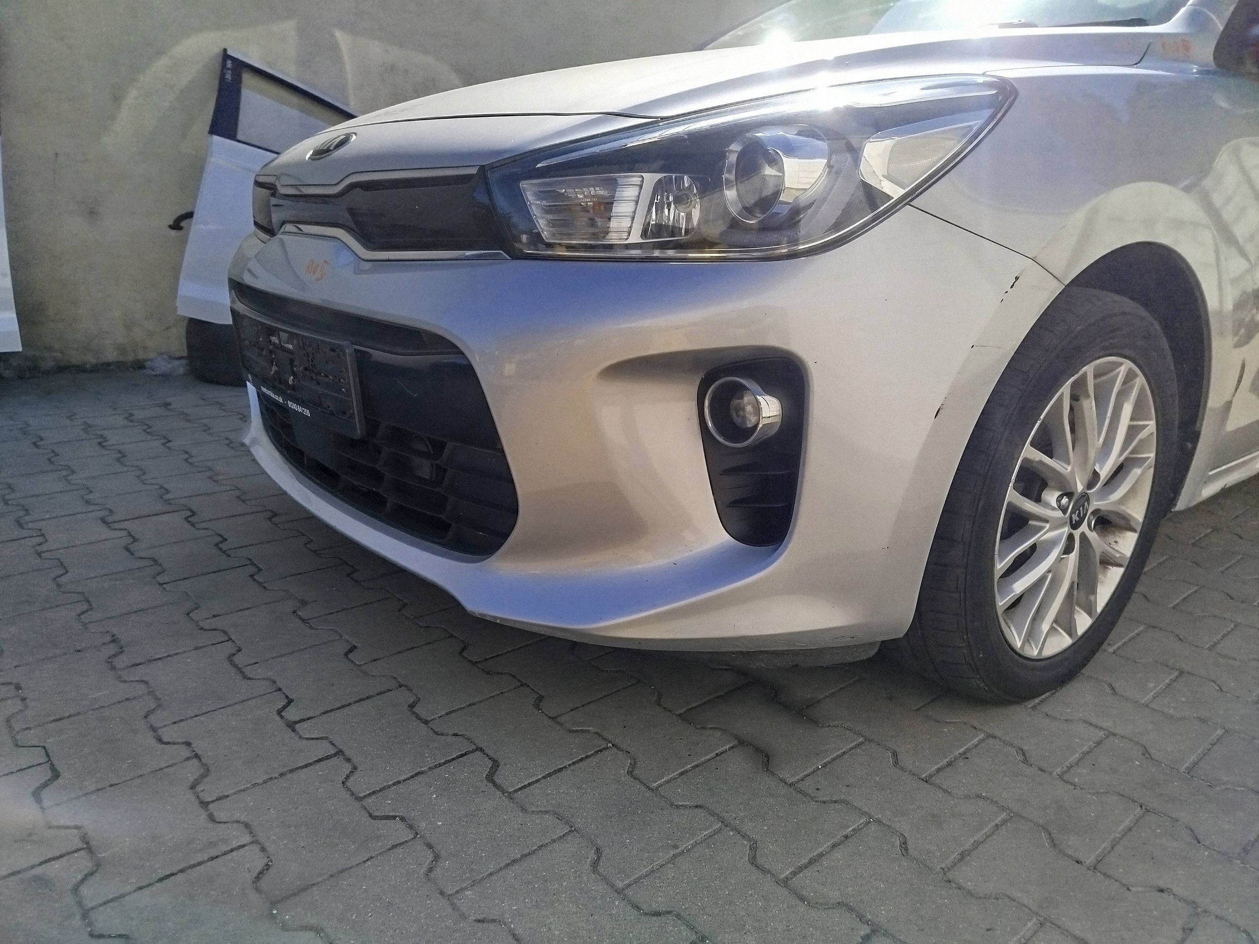 KIA RIO IV bonnet front 2017
