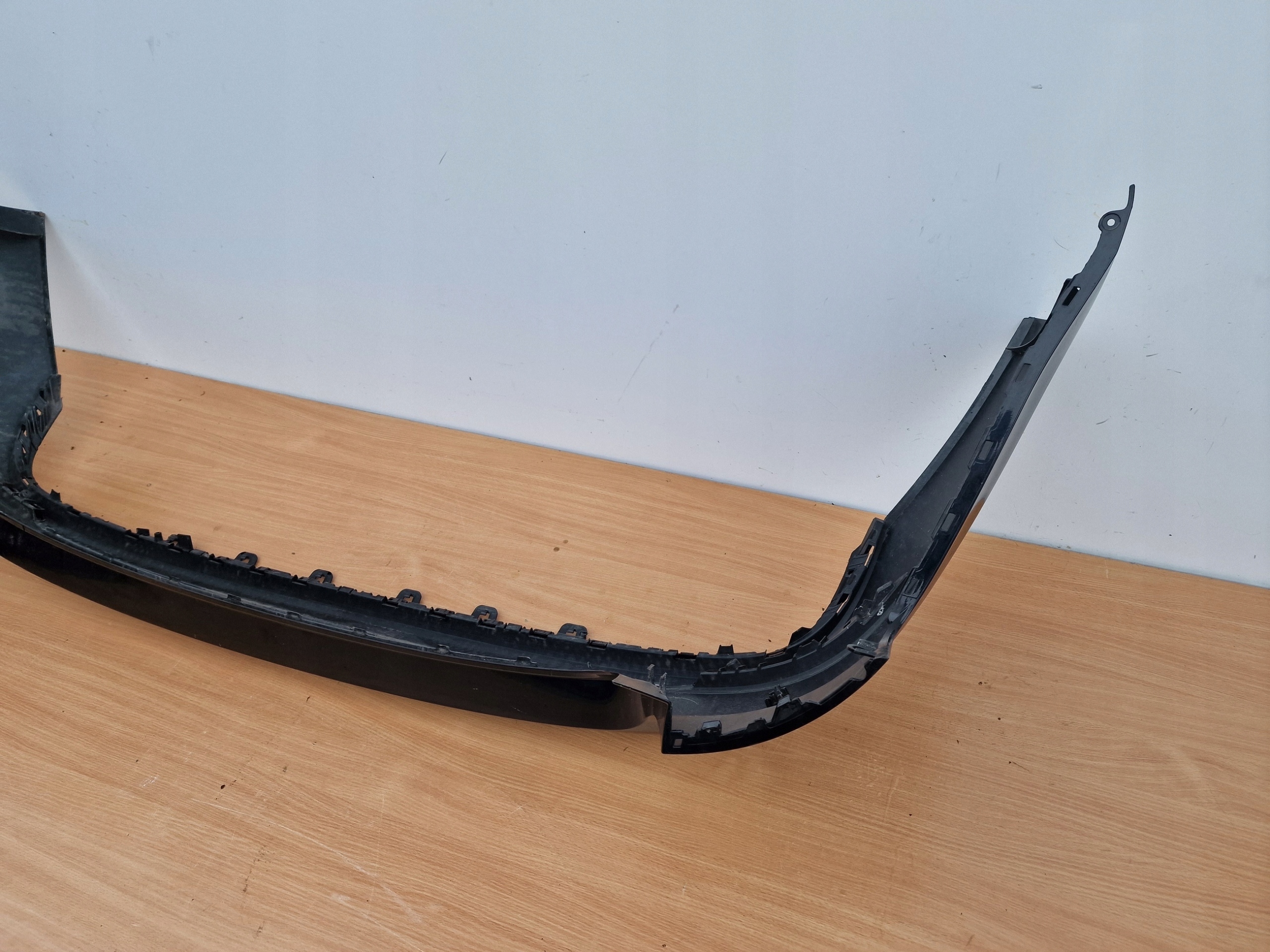 AUDI A4 B9 KOMBI 8W 8W9 bumper rear part below sensors