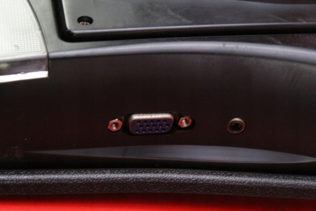 display DVD CHRYSLER VOYAGER 4 IV 01-04