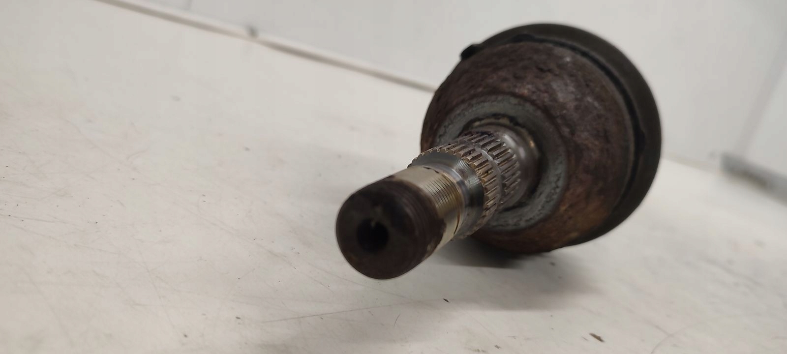 semi-axis left short. Opel Astra H 1,8 16V