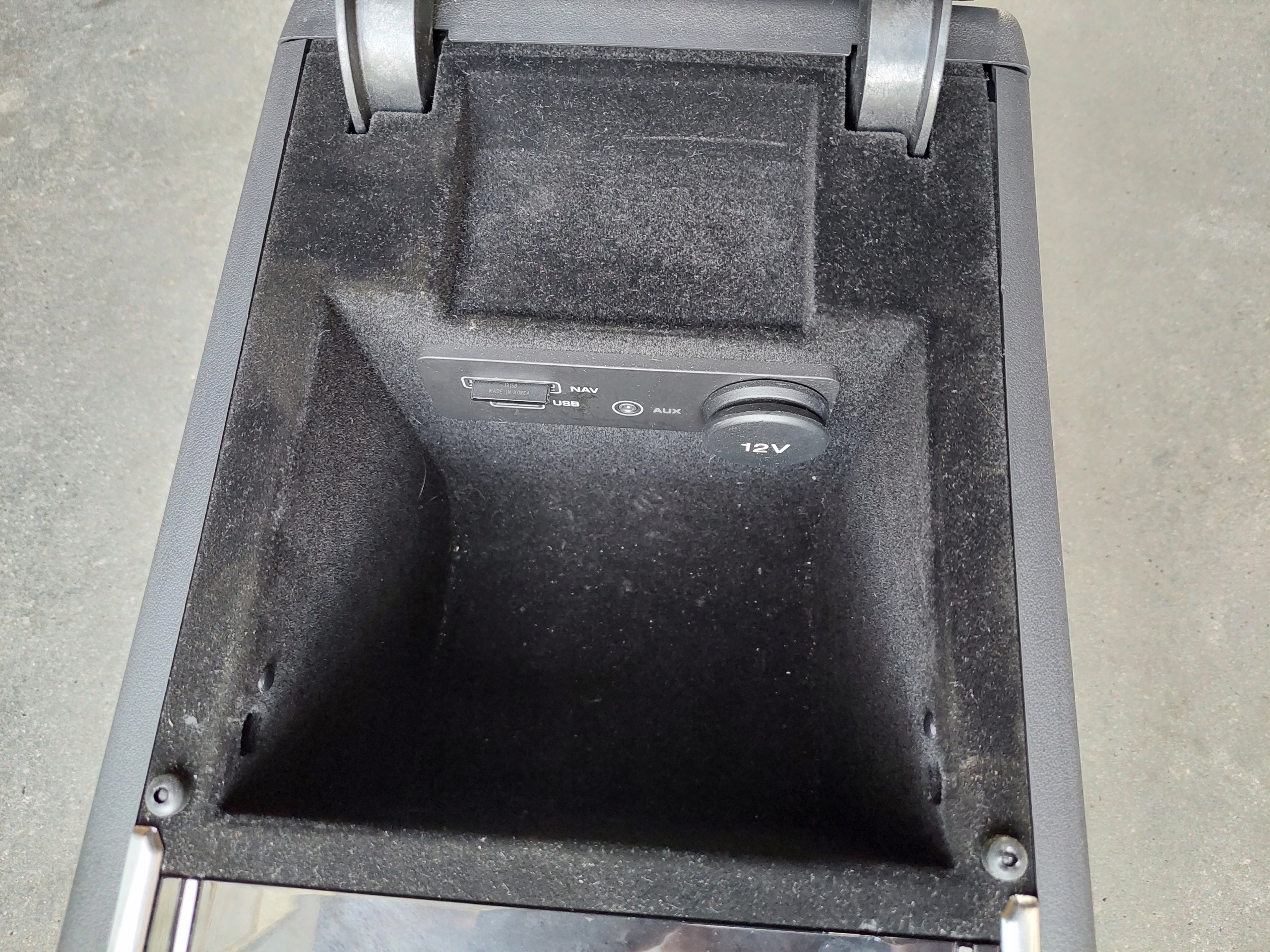 armrest TUNEL central ANGLIK JAGUAR XE X760