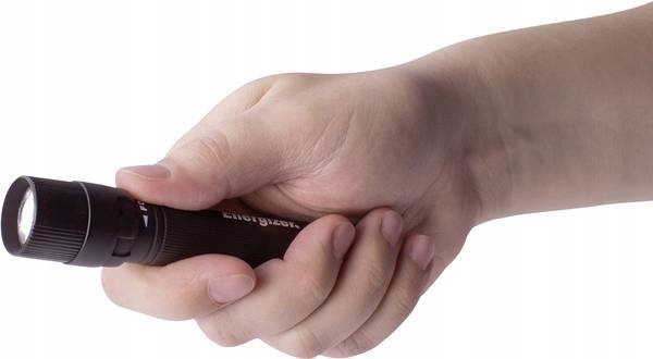 Latarka ENERGIZER X-Focus 2*AA - Regulowany Focus Marka Energizer