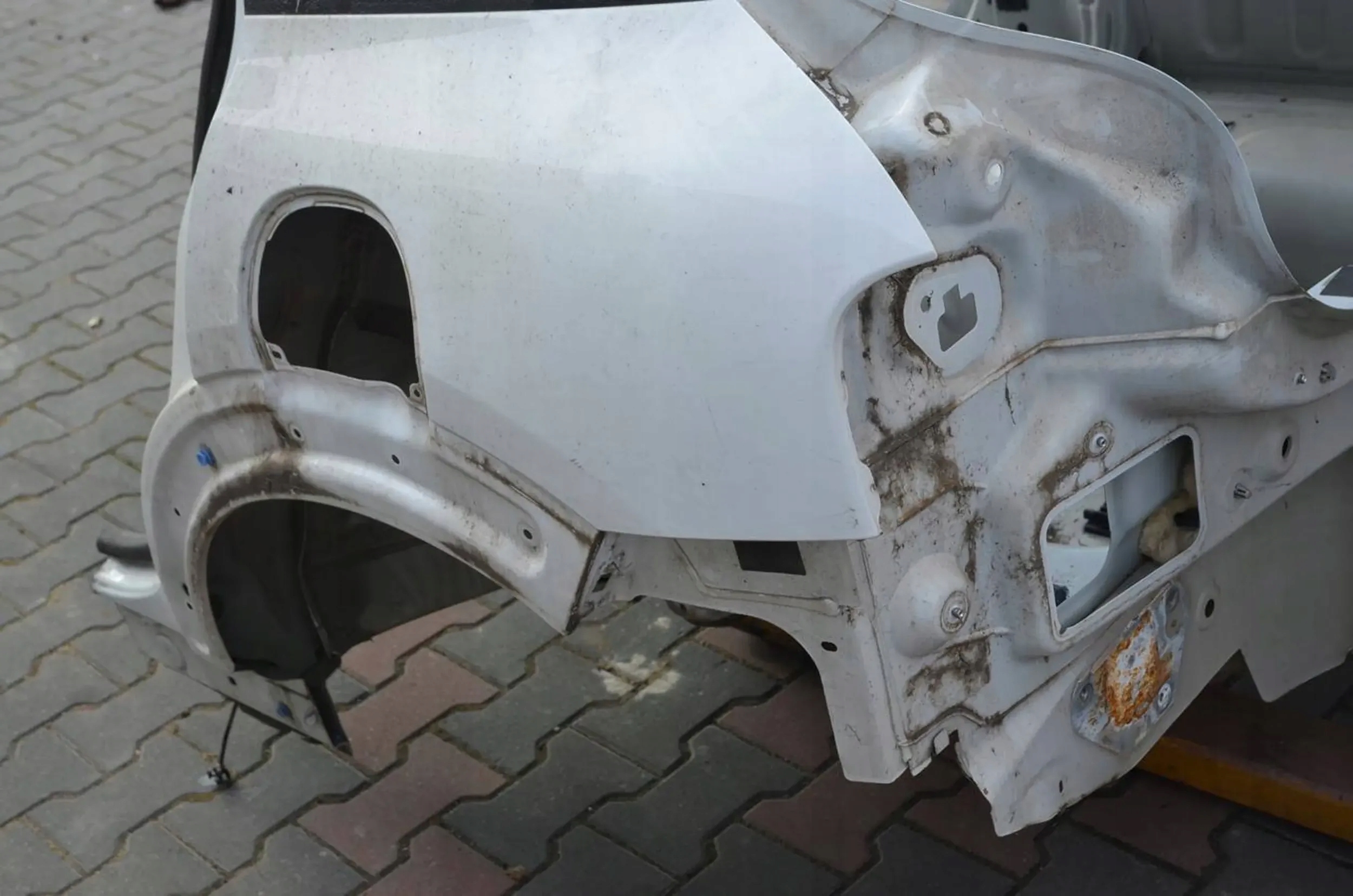Citroen C4 Cactus 2016 fender right left rear panel sump roof