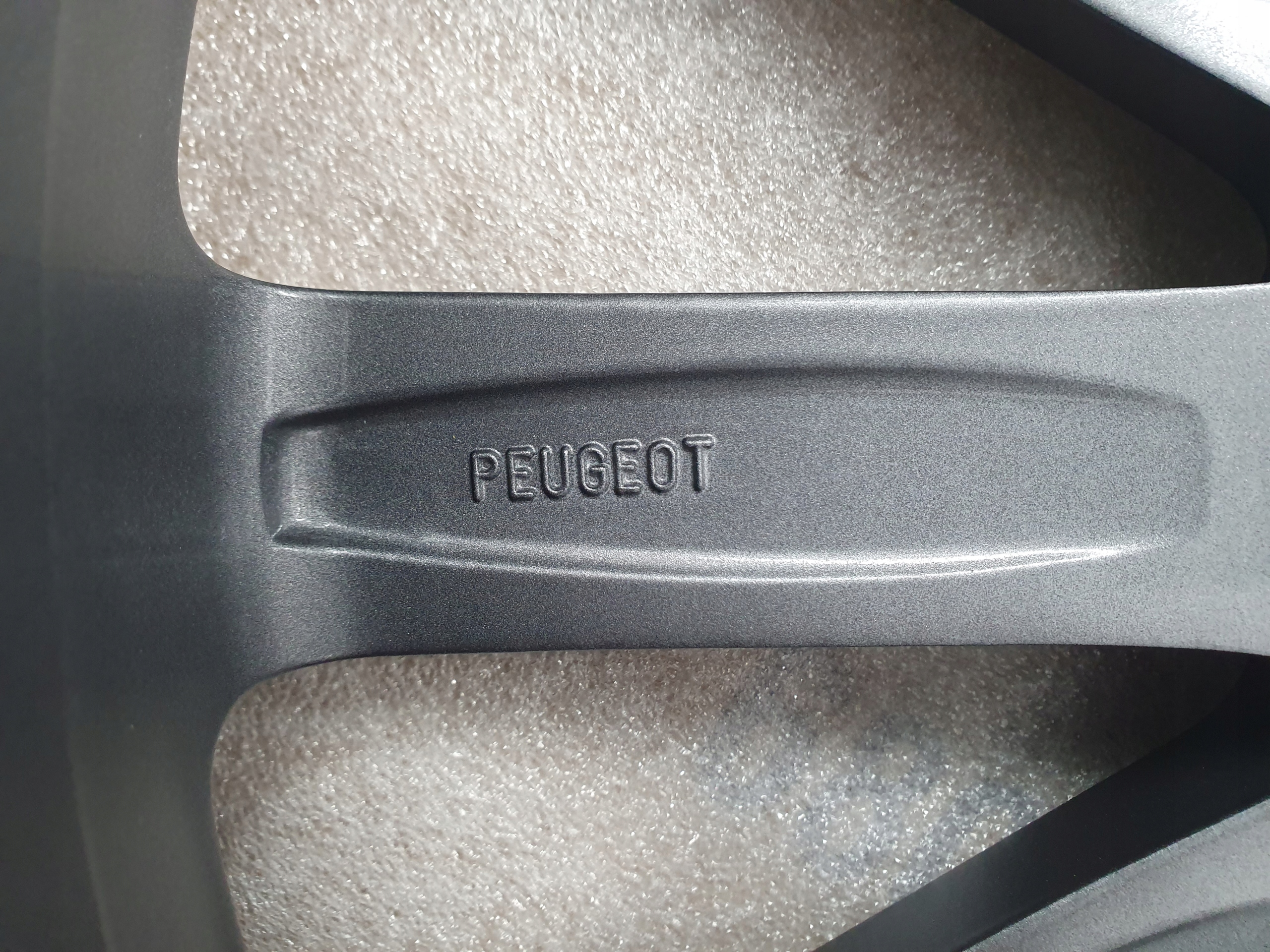 NOWE ORYGINALNE ALUFELGI CITROEN 17 Jumpy III 3 Odsadzenie (ET) 44