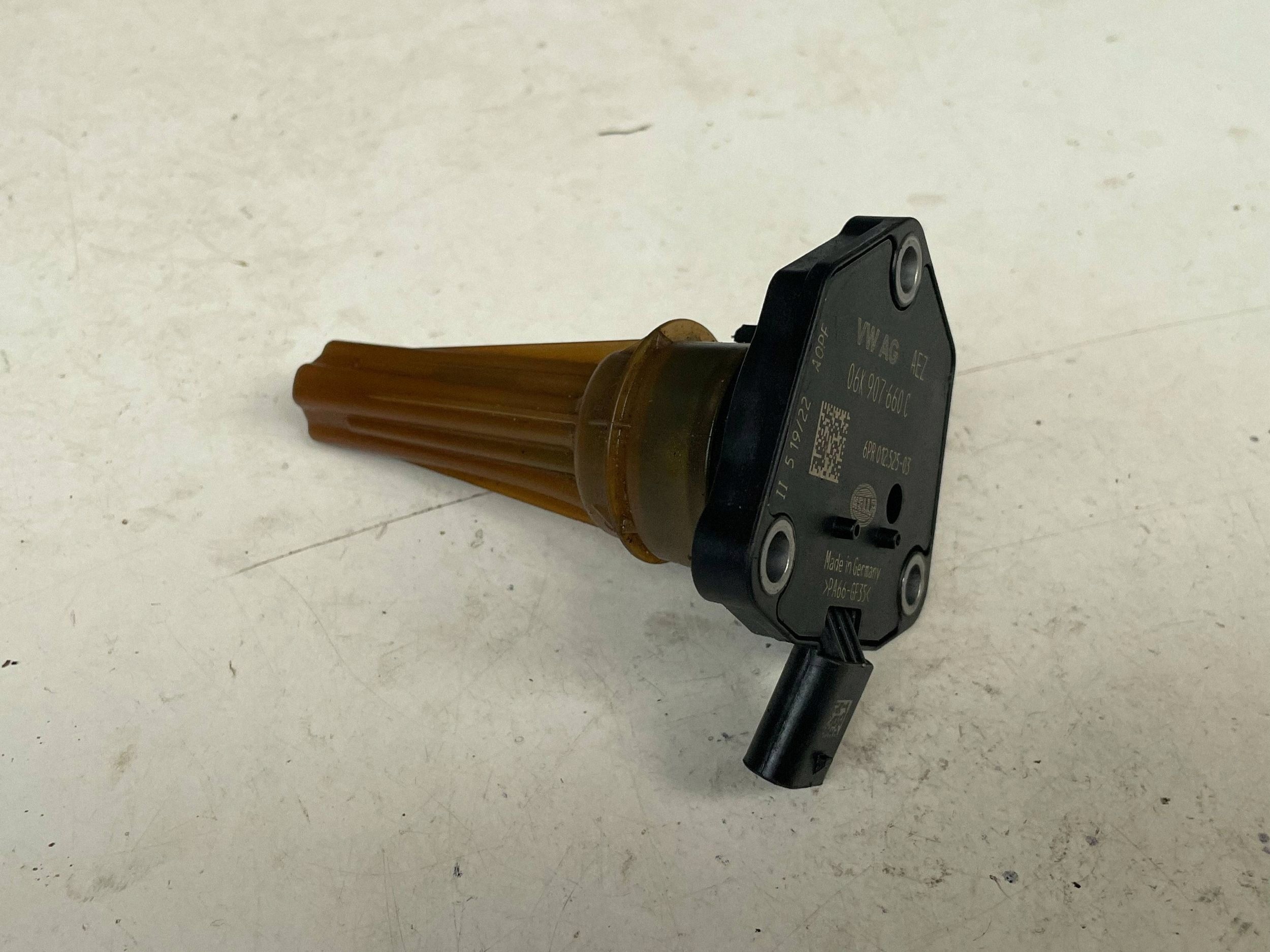sensore Livello olio SKODA OCTAVIA MK4 06K907660C @M