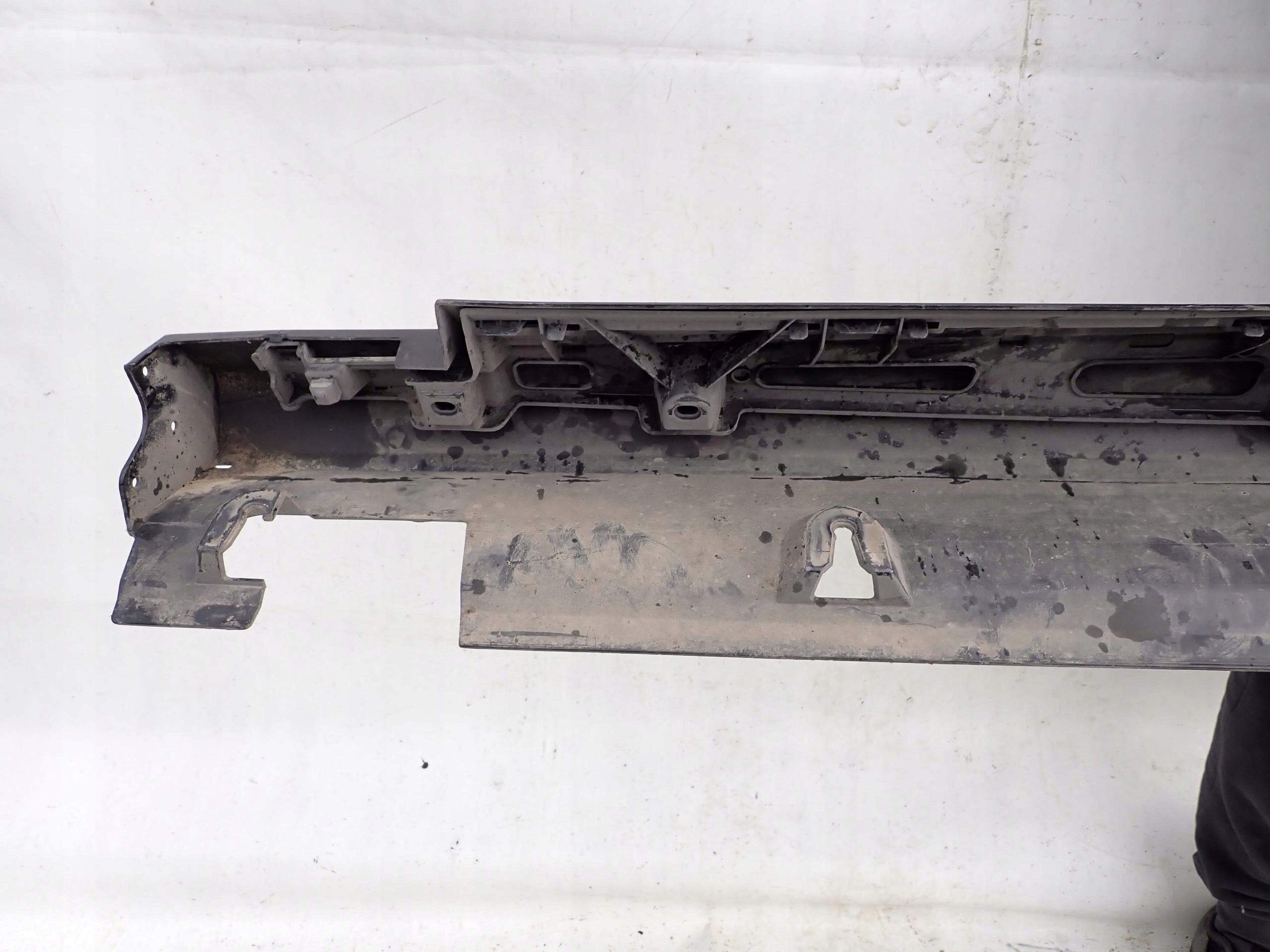 MERCEDES ML W166 AMG moulding threshold right