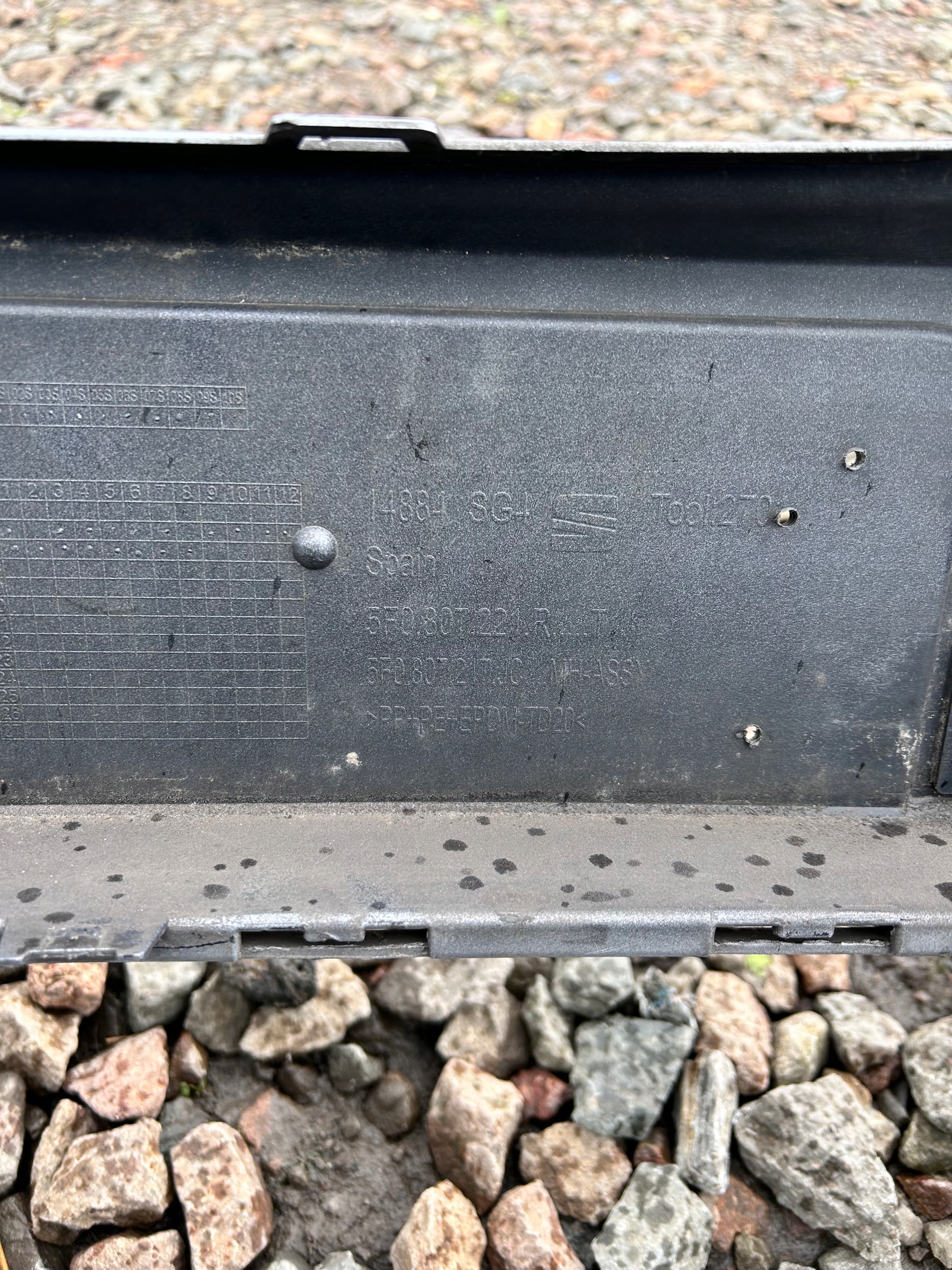 Frontstoßstange SEAT LEON III nr.459