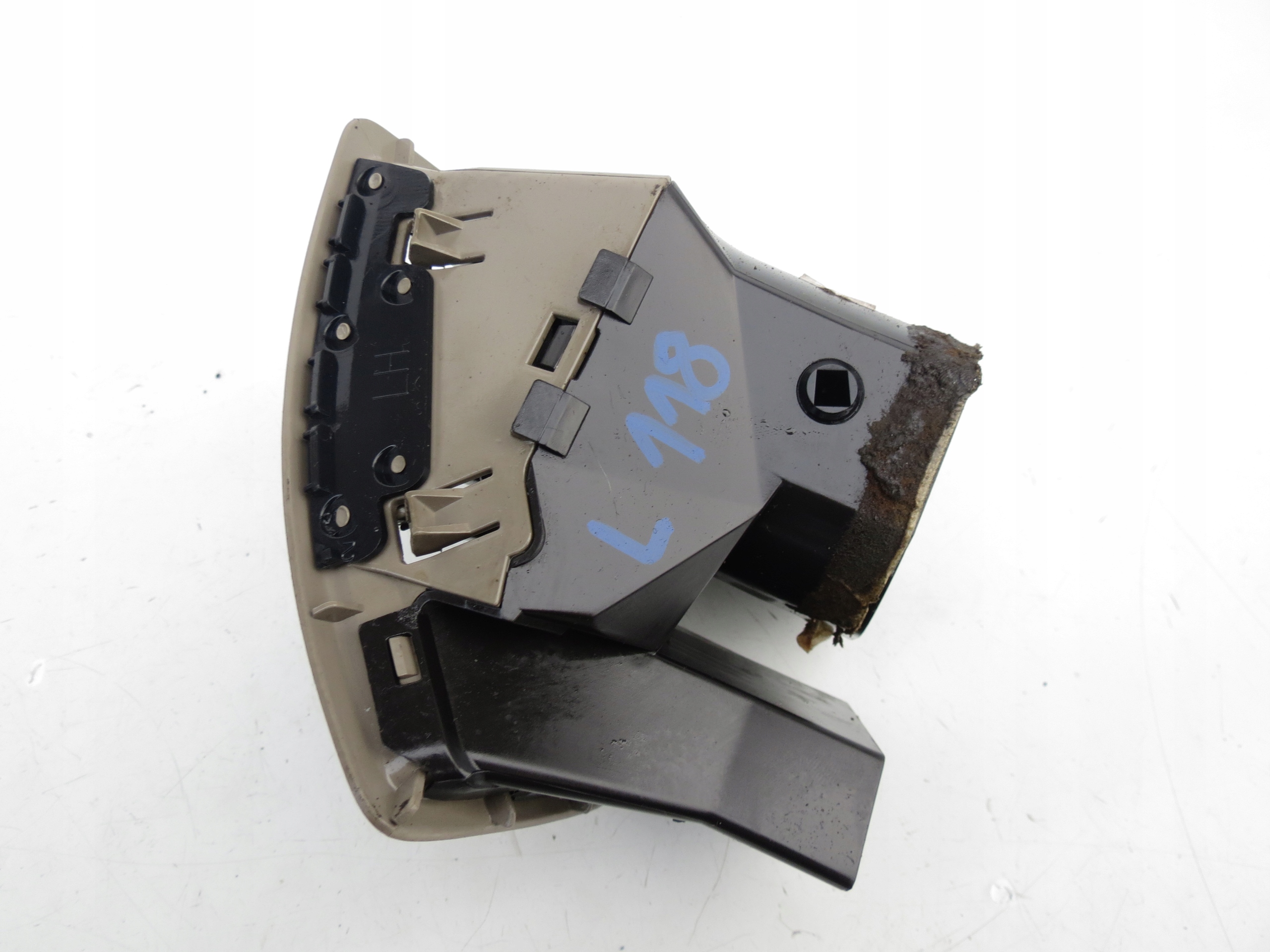 grid air conditioning devices of the dashboard consoles left left front VOLVO XC90 and