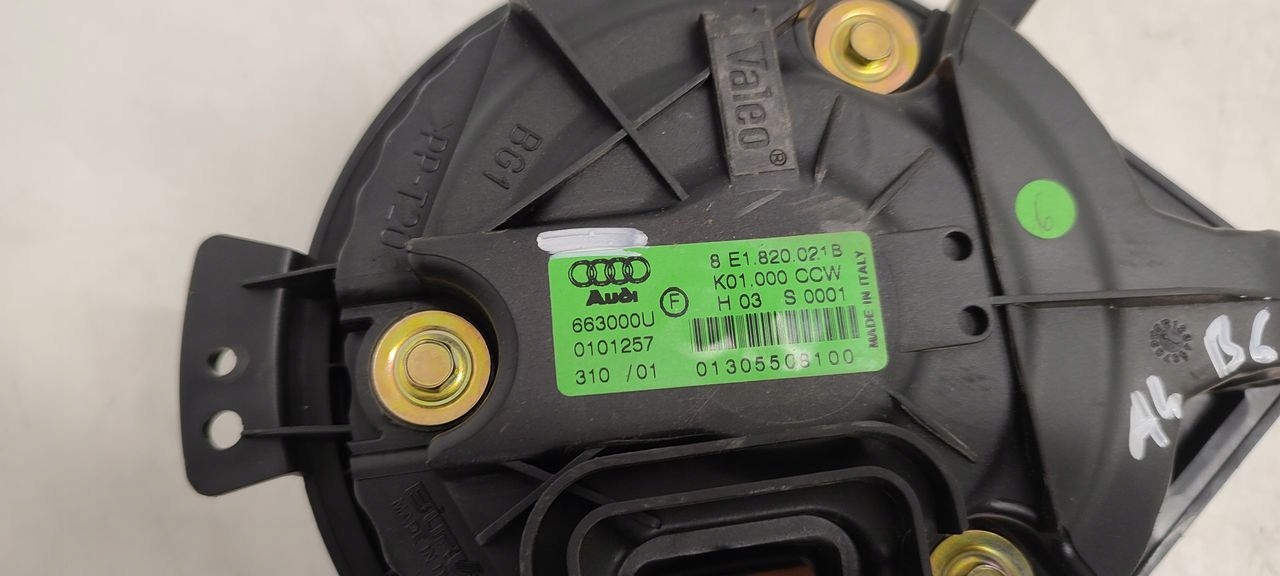tOPENÍ ventilátor klími Audi A4 B6 2,4 V6