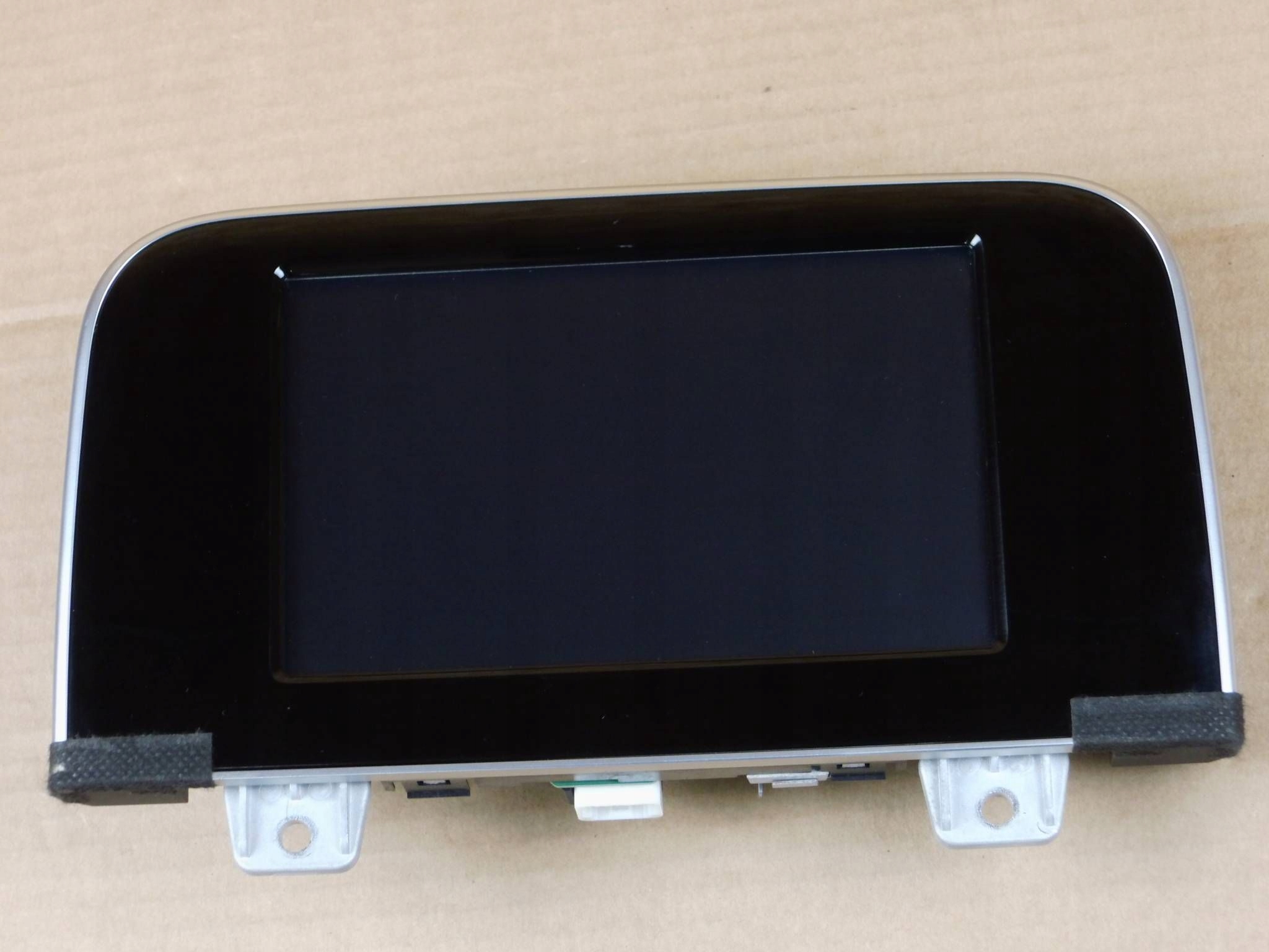 KIA Stinger 96525J5400FHV Display monitor