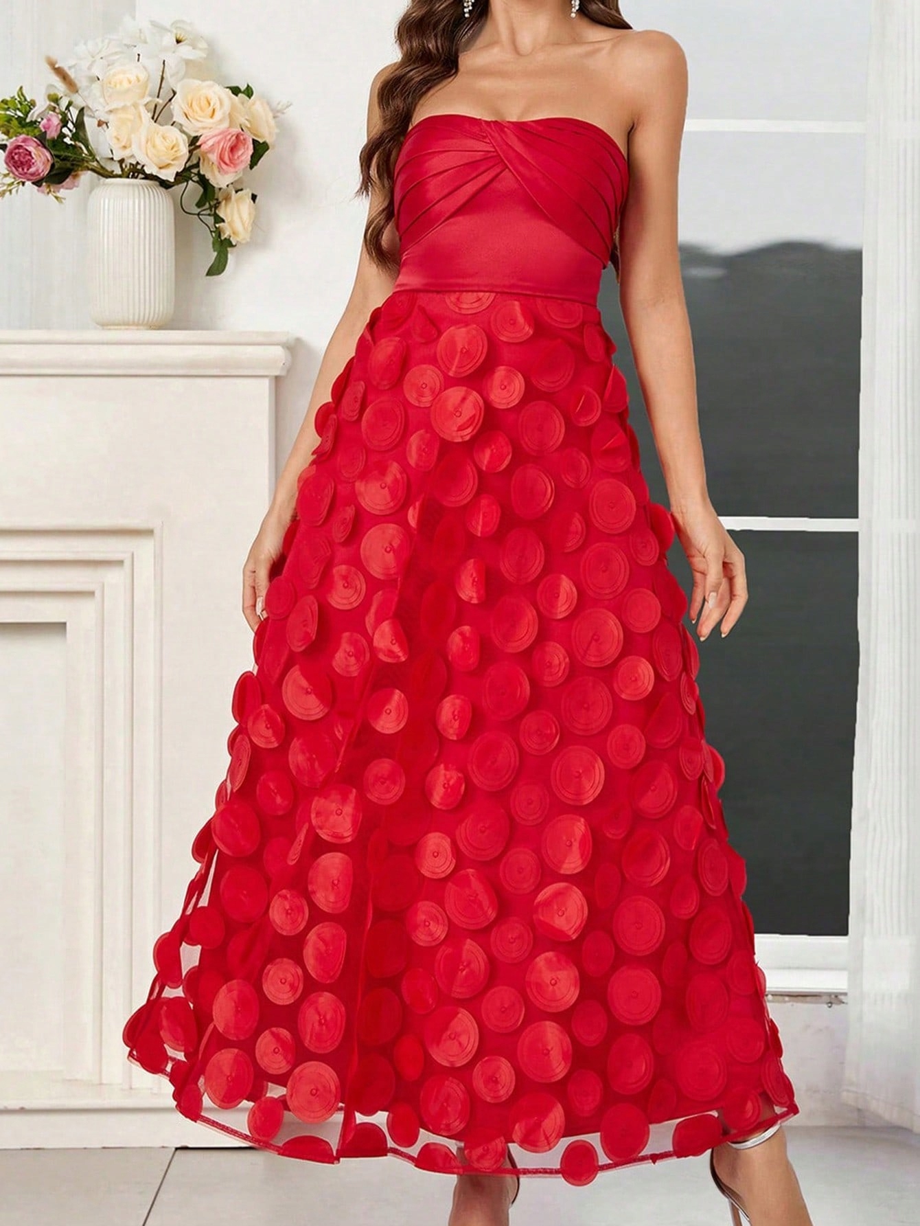 Šaty Se Saténovým Výstřihem Červené Shein, Velikost 38