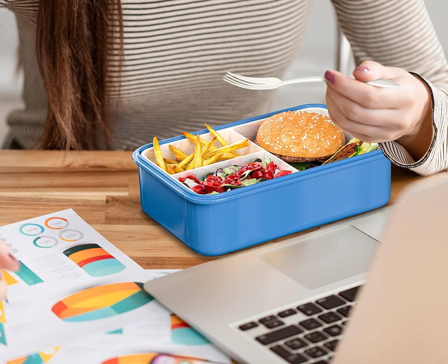LUNCHBOX Z PRZEGRÓDKAMI POJEMNIK ŚNIADANIÓWKA DUŻA Kolor odcienie niebieskiego