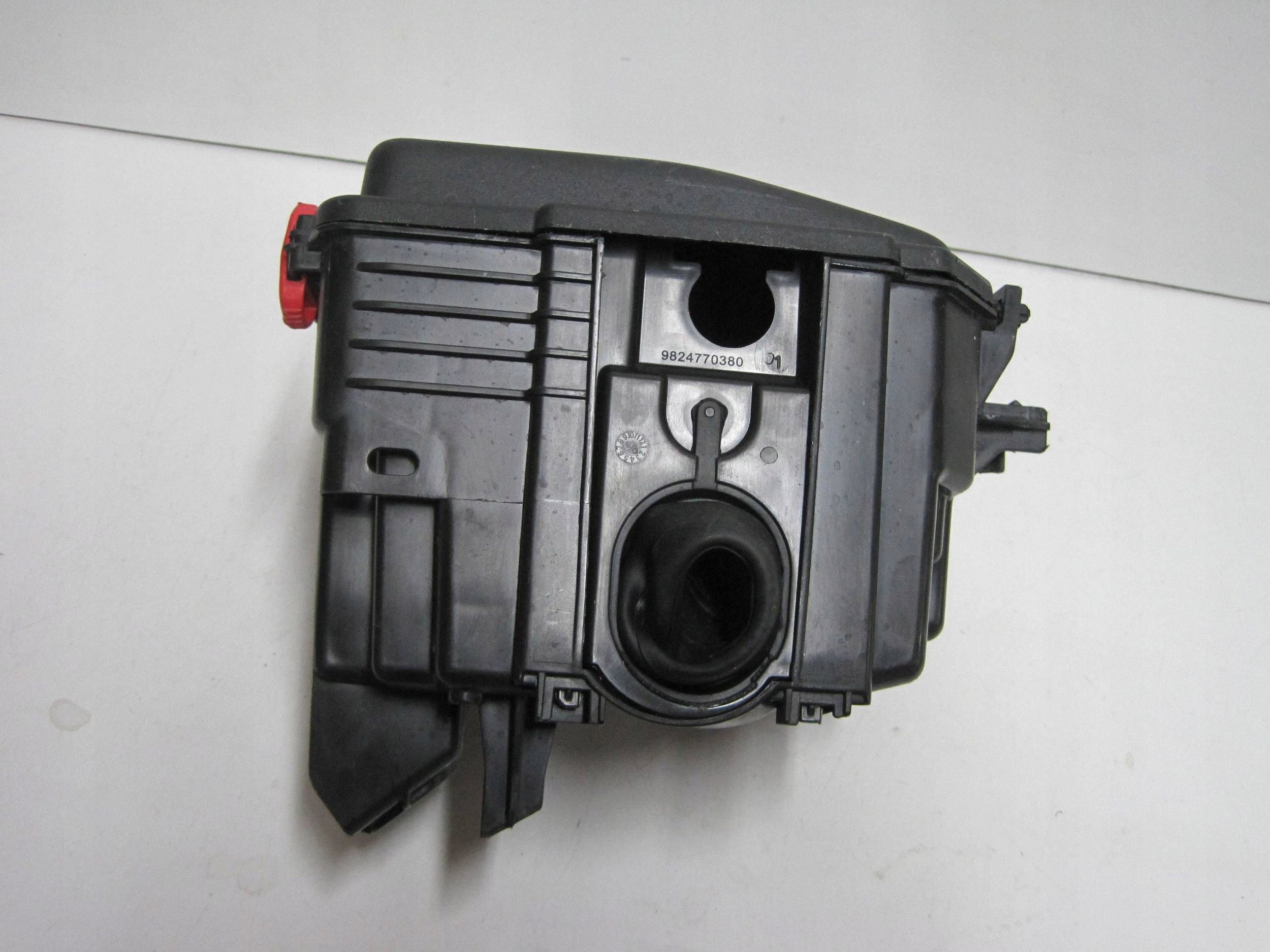 Module fusibles Complète PEUGEOT 2008 II 9824510780