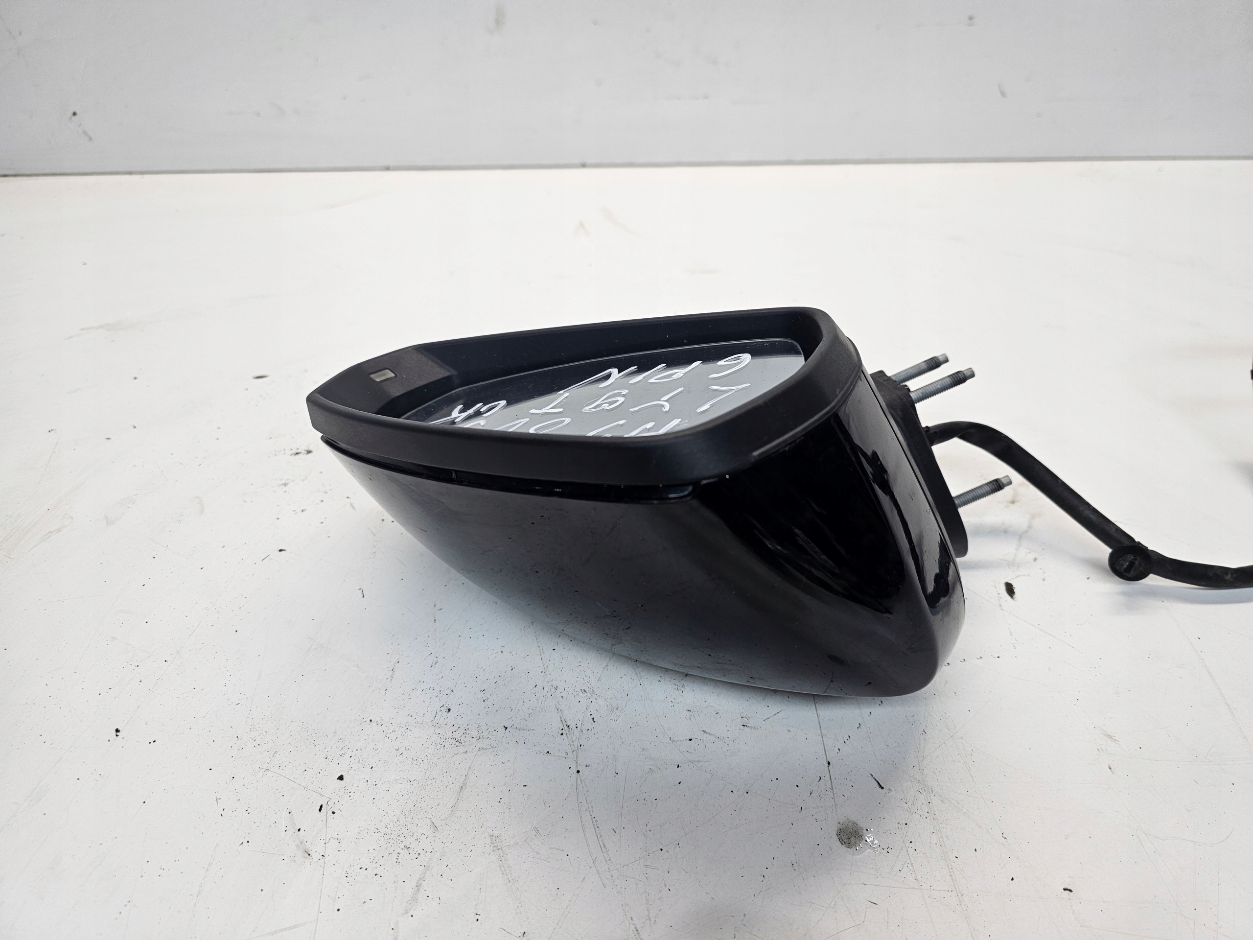 mirror exterior right AUDI A3 8V LY9T 6-PIN UK