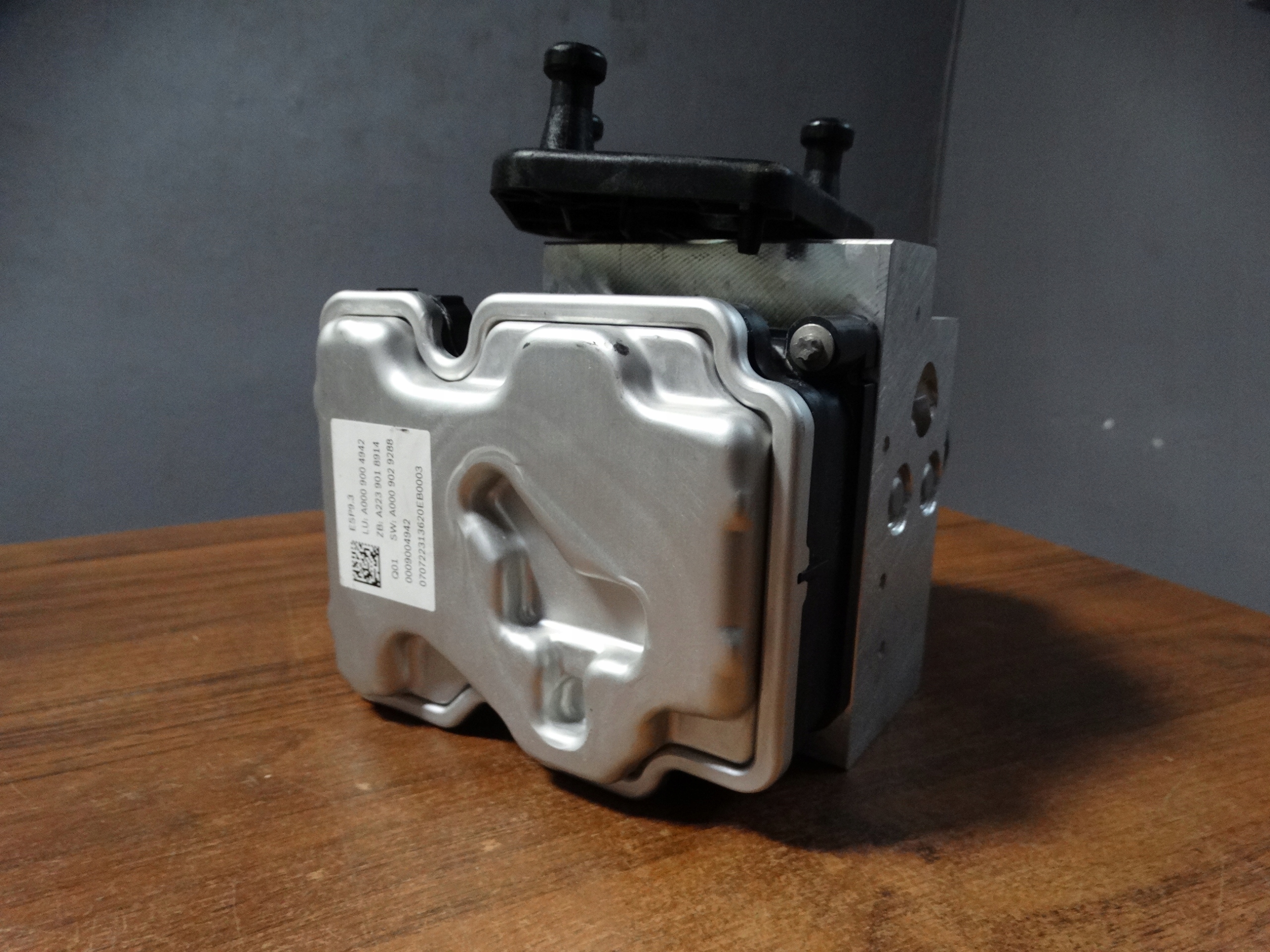 IDEAL control unit pump ABS MERCEDES W232 1 9