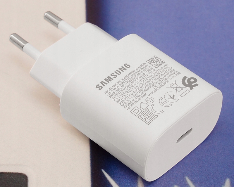ORYGINALNA SZYBKA ŁADOWARKA SAMSUNG USB C 25W Kolor biały