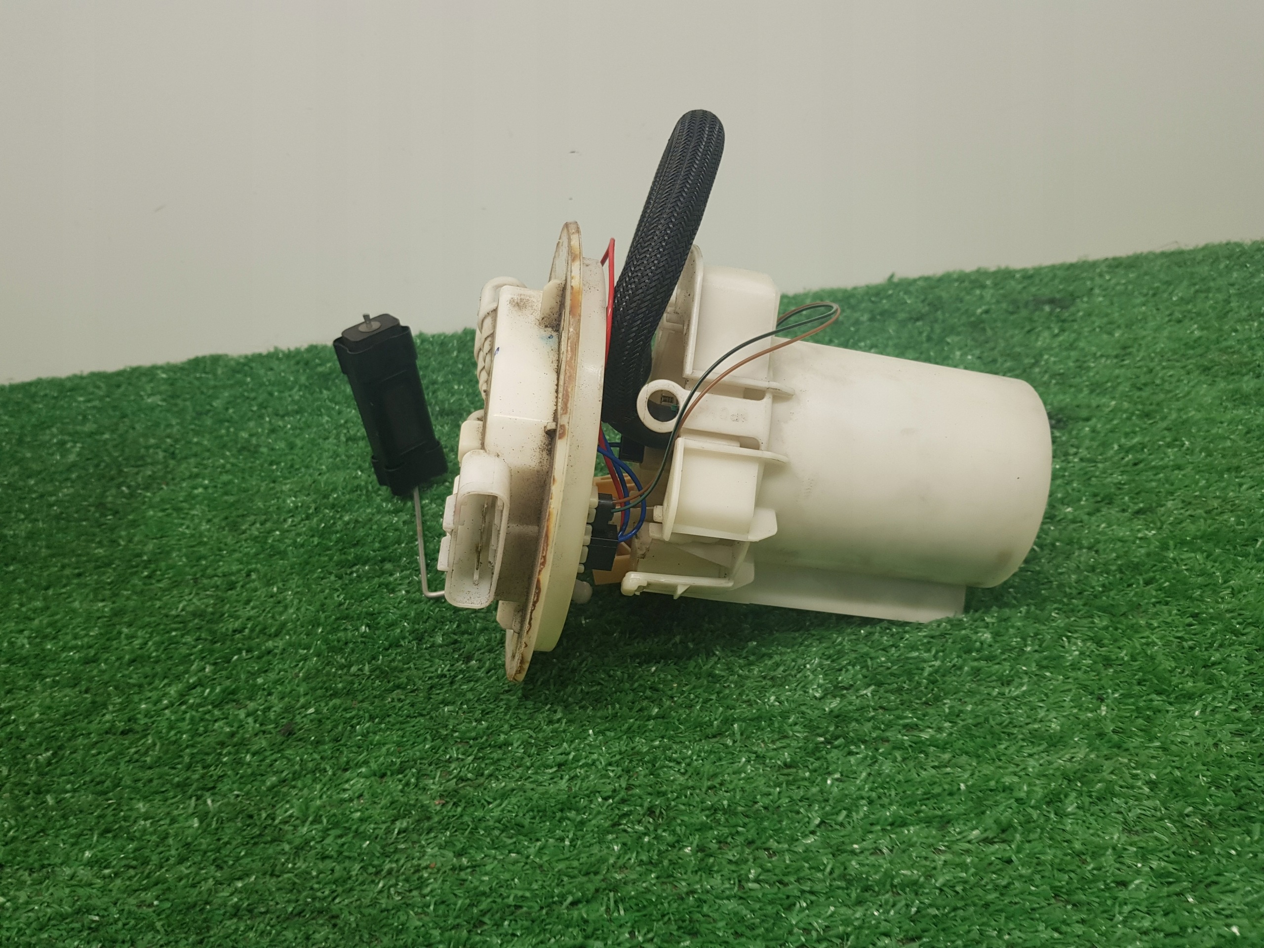 feed pump OPEL VECTRA C 228216003 3.2 V6 B SAAB