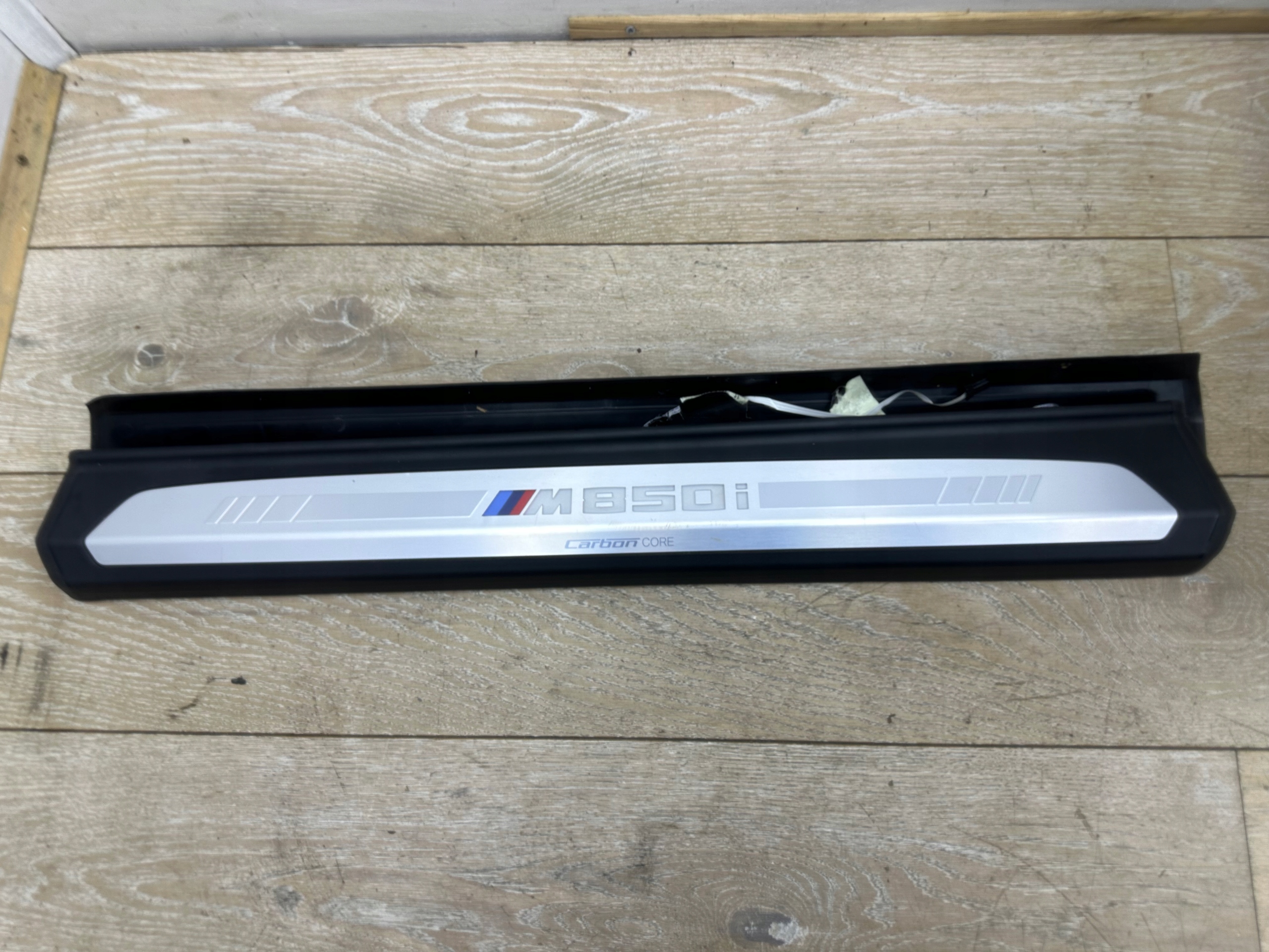 mouldings threshold OZDOBNE MPAKIET BMW G15 M850i