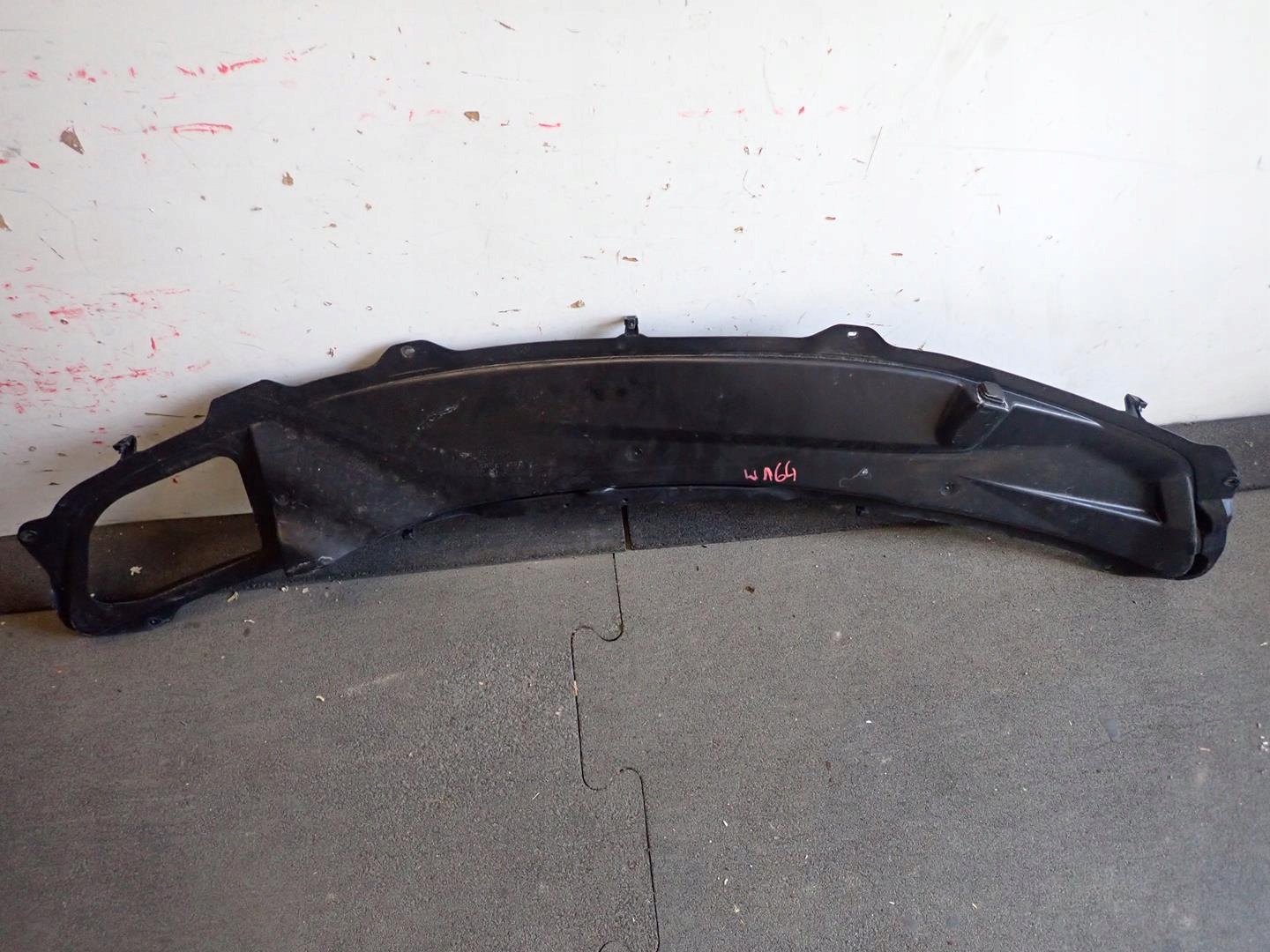 torpedo lower MERCEDES ML W164 A1648800205