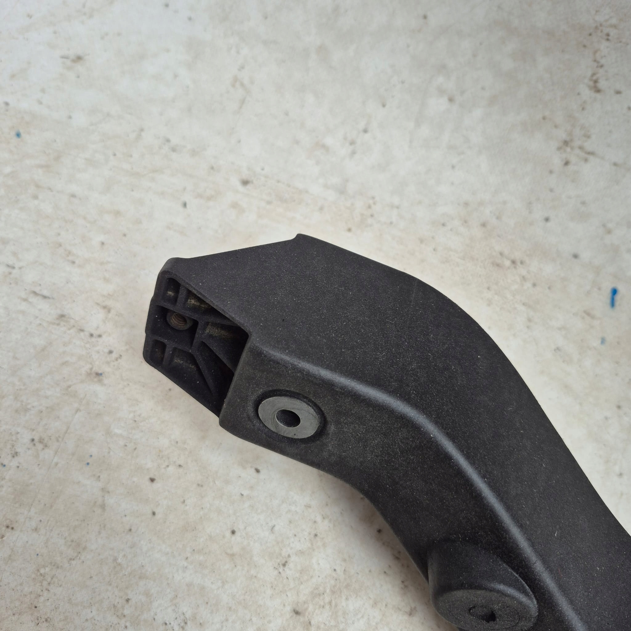 MERCEDES VITO W447 support panel for radiators pillar A4478801103