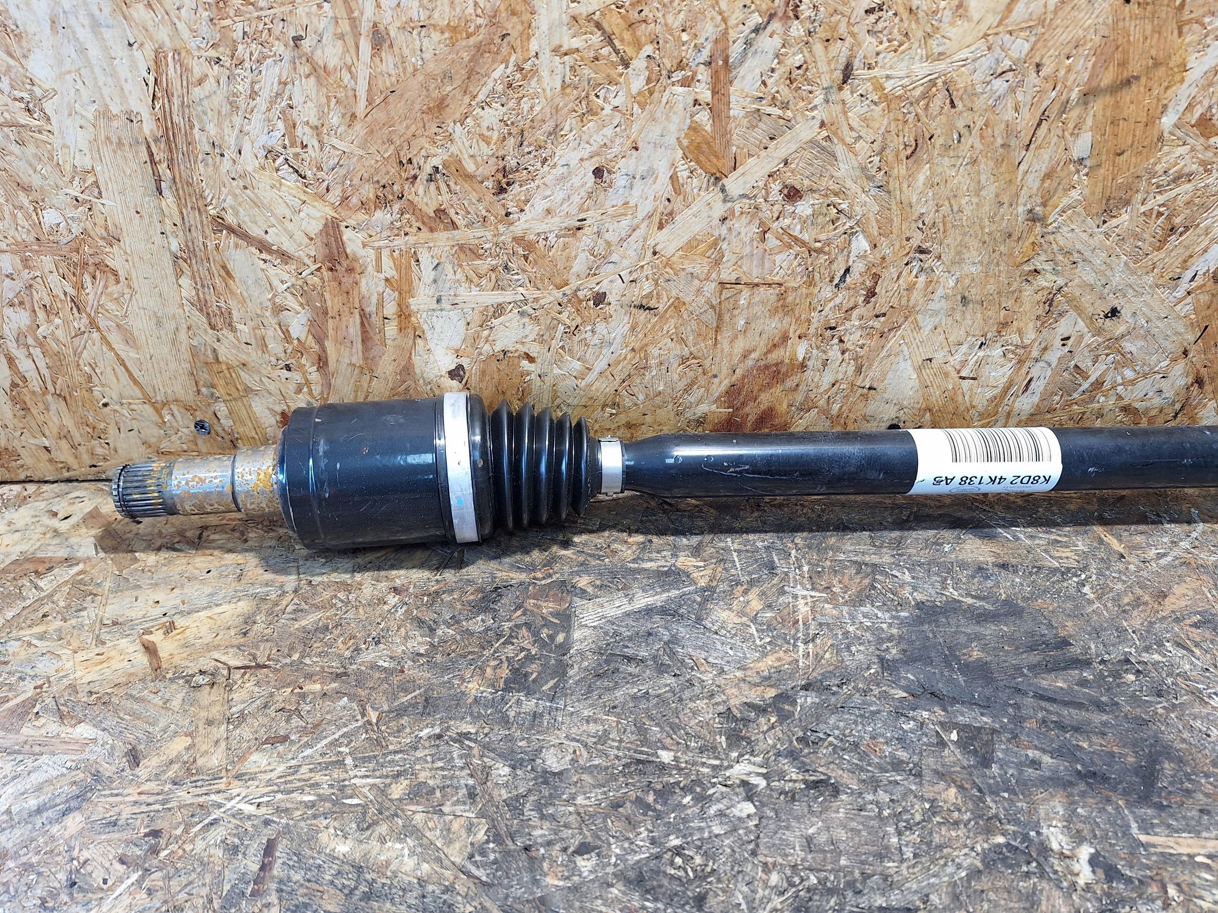 semi-axis right rear part RANGE ROVER EVOQUE II 19- K8D2-4K138-AB