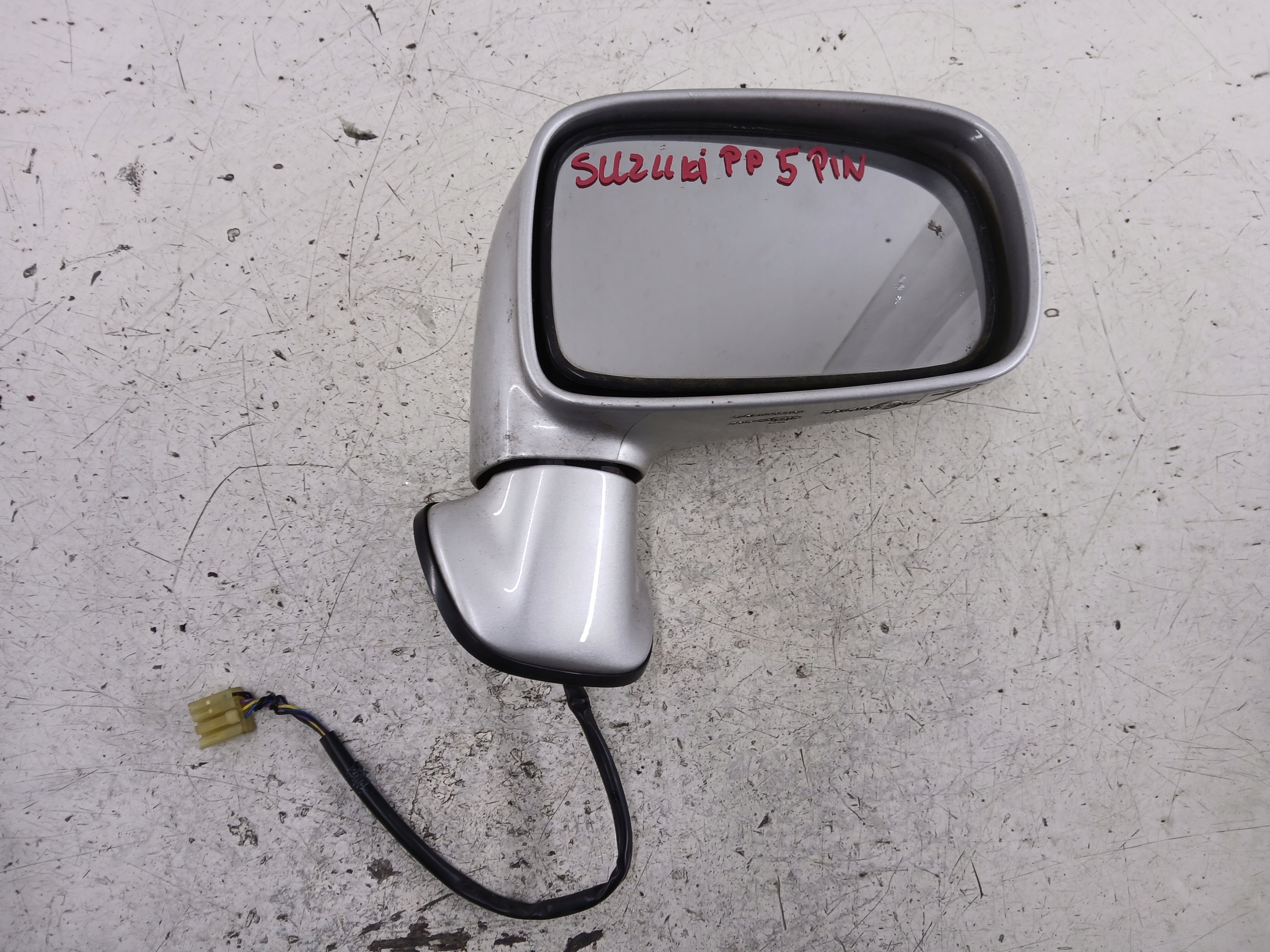 SUZUKI LIANA and mirror right 5 PIN silver