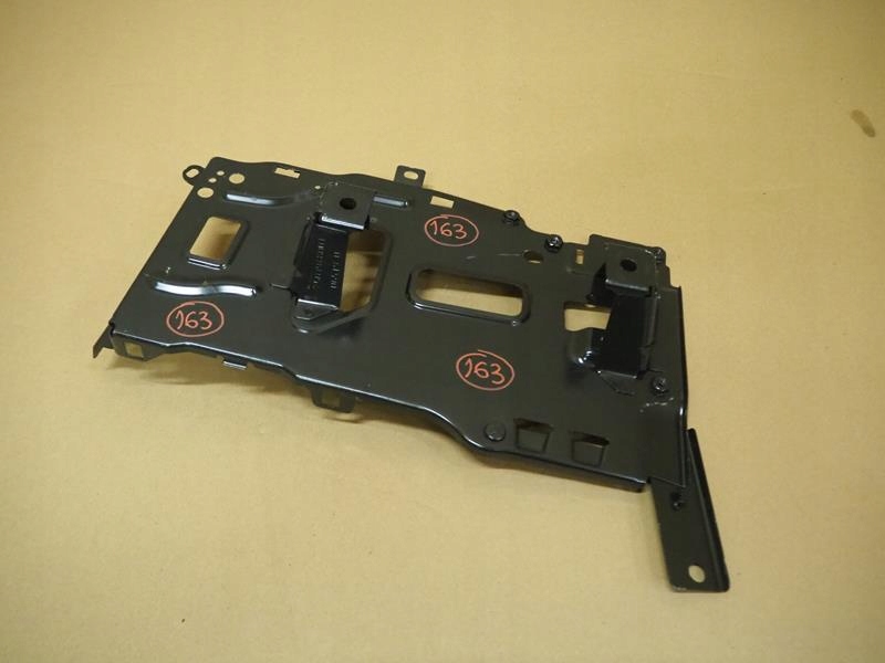 PODSTAWA AKUMULATORA PEUGEOT 3008 II 5008 II Numer katalogowy części 9815288580