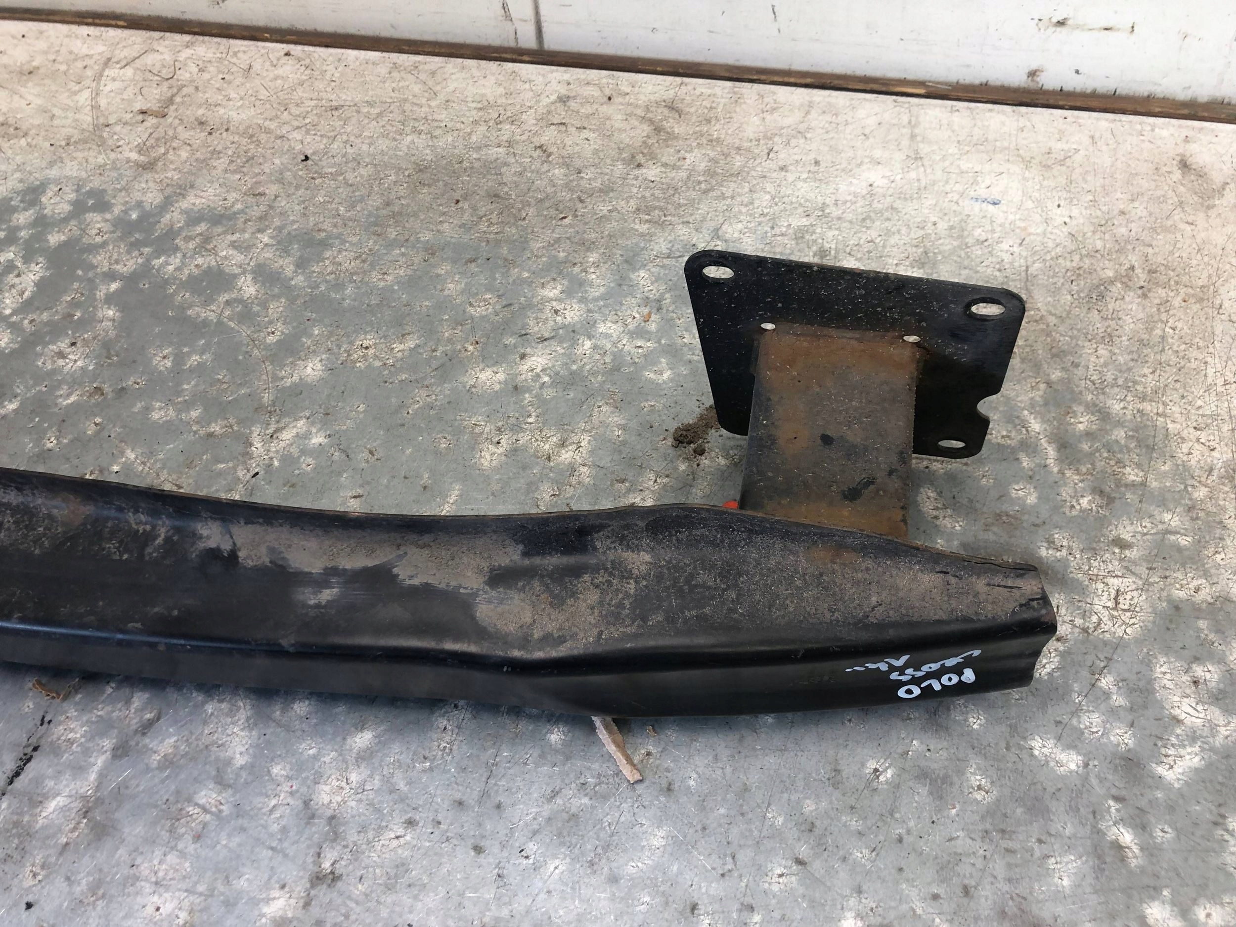 Stoßstangenträger heck VW POLO CROSS 6R0807311
