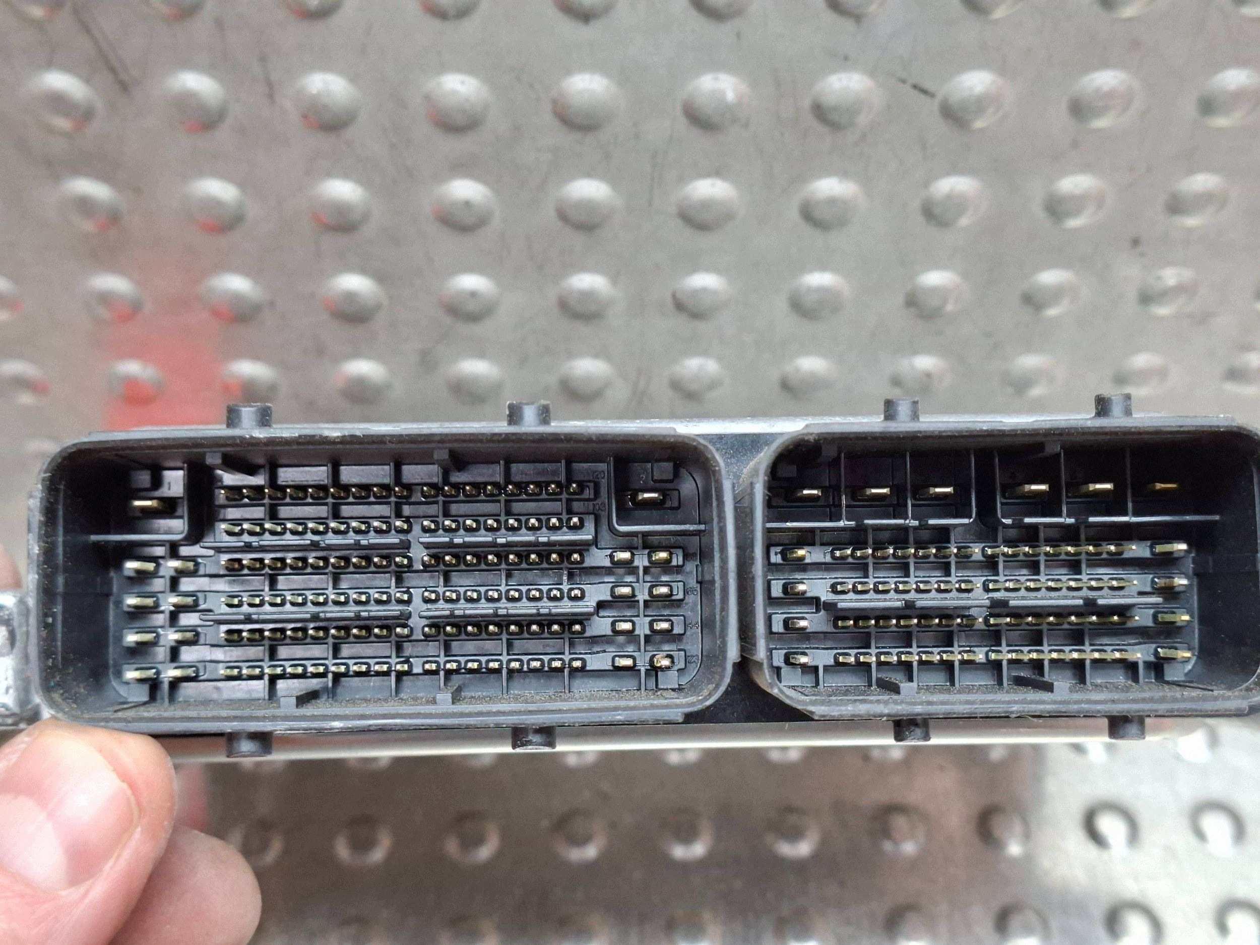 control unit of the engine 9857411280 9833346580 CITROEN JUMPY EXPERT 2.0 HDI 2016