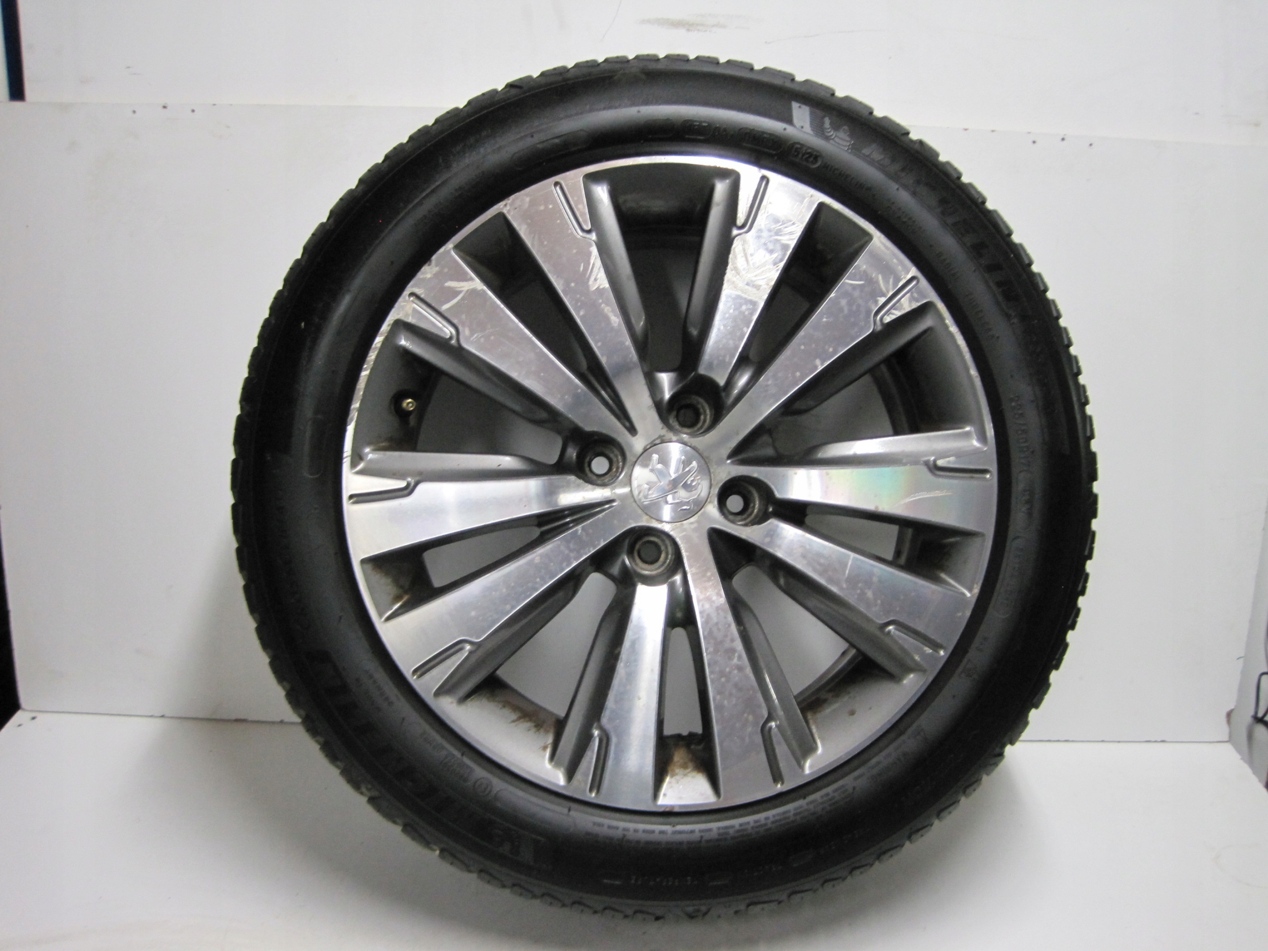 wheels discs tyres PEUGEOT 3008 and R17 M+S 5 6 MM