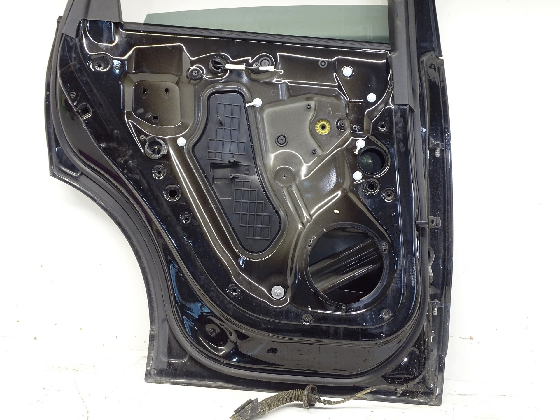door left rear part left rear. AUDI Q5 8R LZ9Z