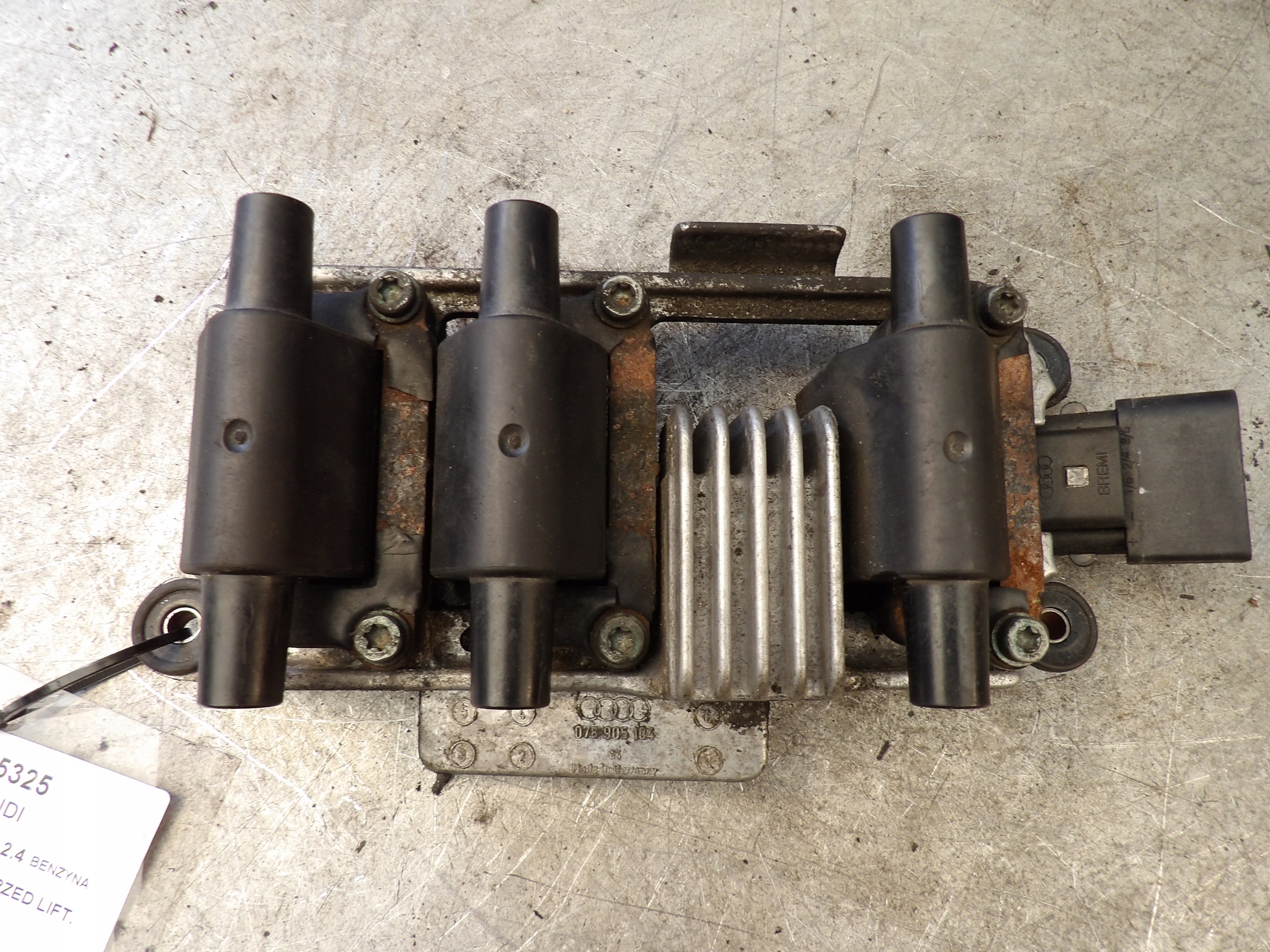 Audi A6 C5 bobina Di accensione 2,4B