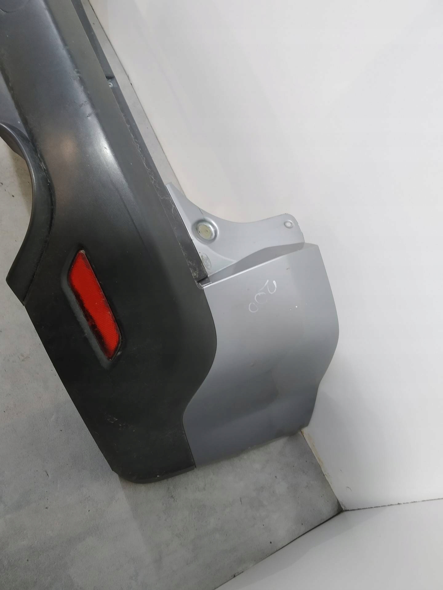 Paraurti posteriore senza PDC 76 Ford S-MAX e (2006-2015)