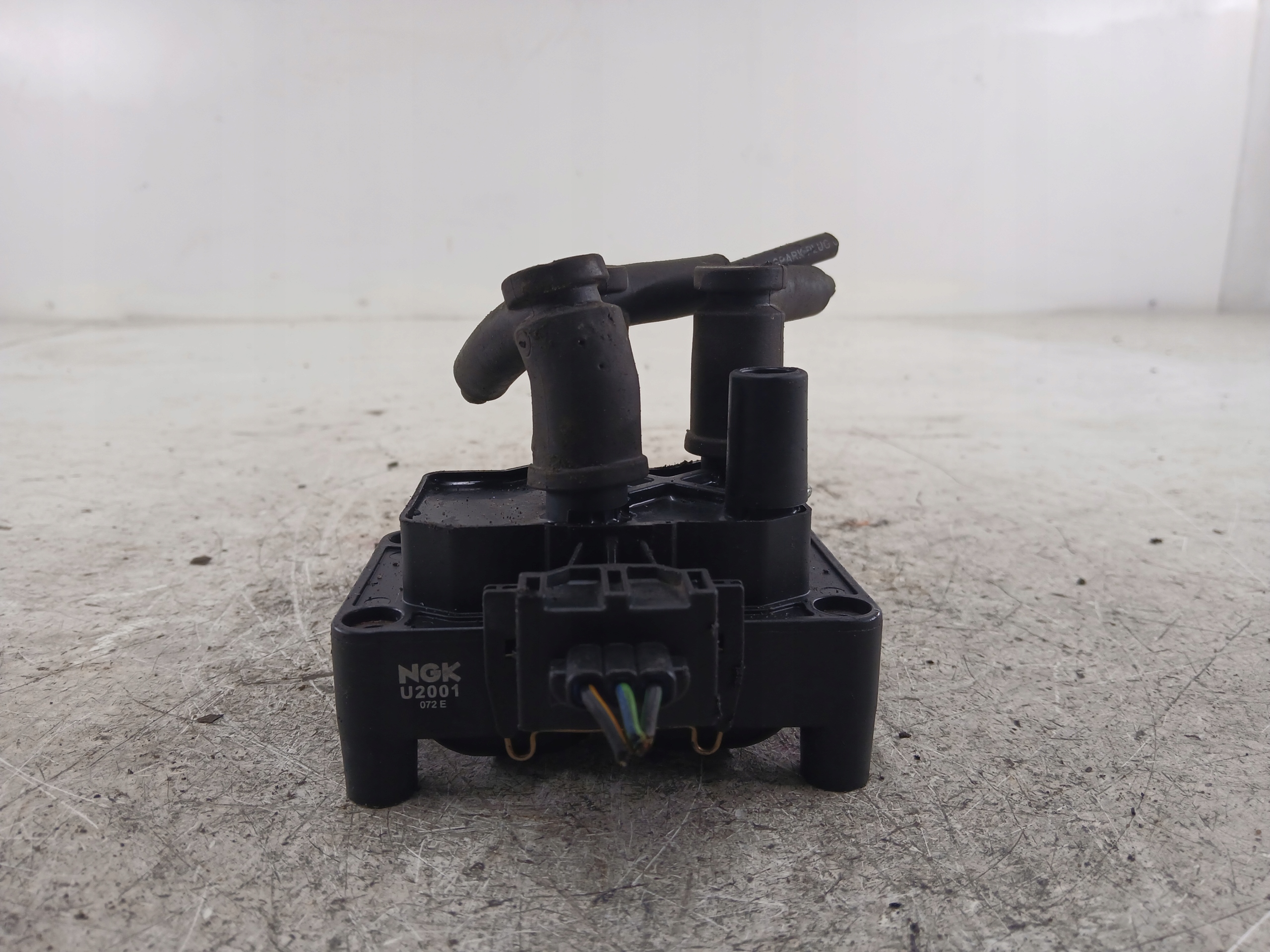 FORD MONDEO MK3 1.8 coil ignition U2001