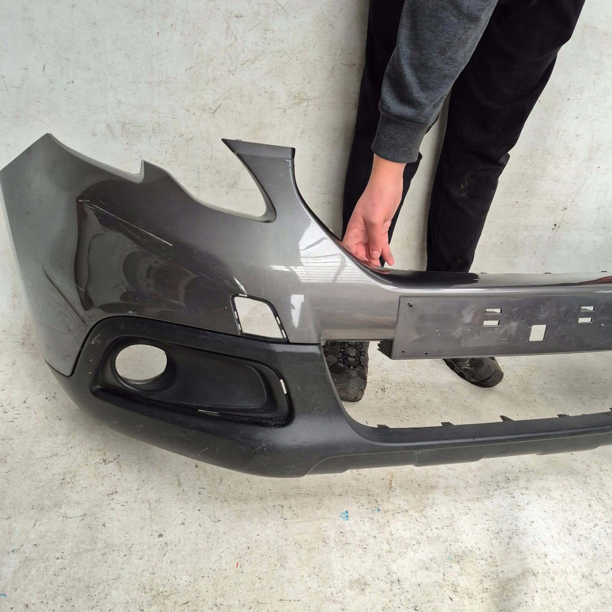 PEUGEOT 2008 and 13-16 bumper front front 9802521077