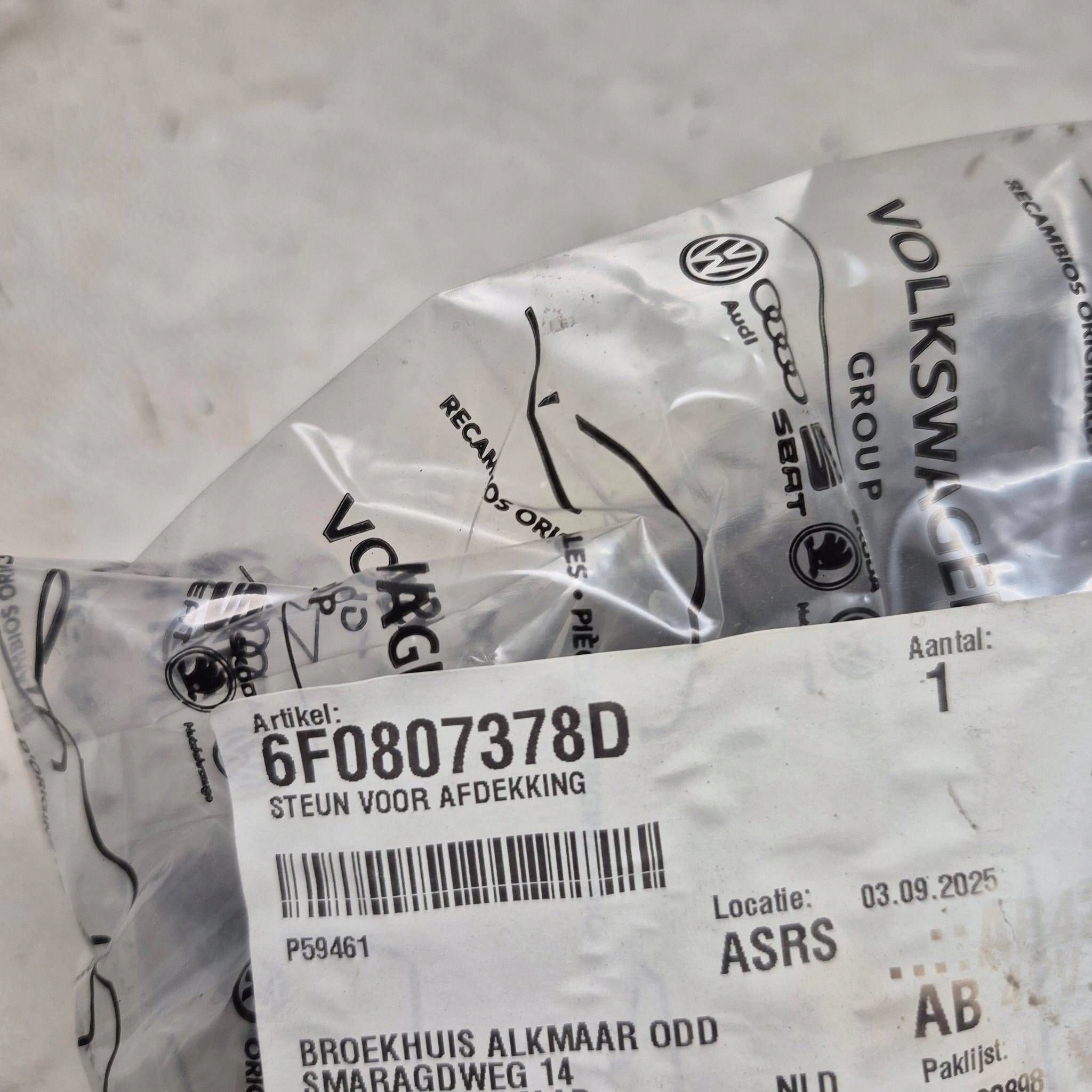 SEAT IBIZA V 6F0 17- Support Support plaque Pare choc Droite Arrière