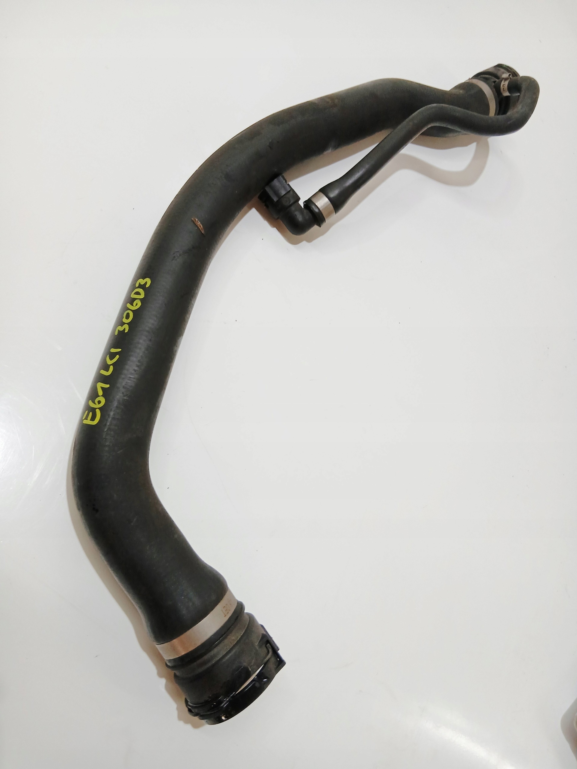 cső tömlő víz BMW E60 E61 3.0D 306D3 7787449