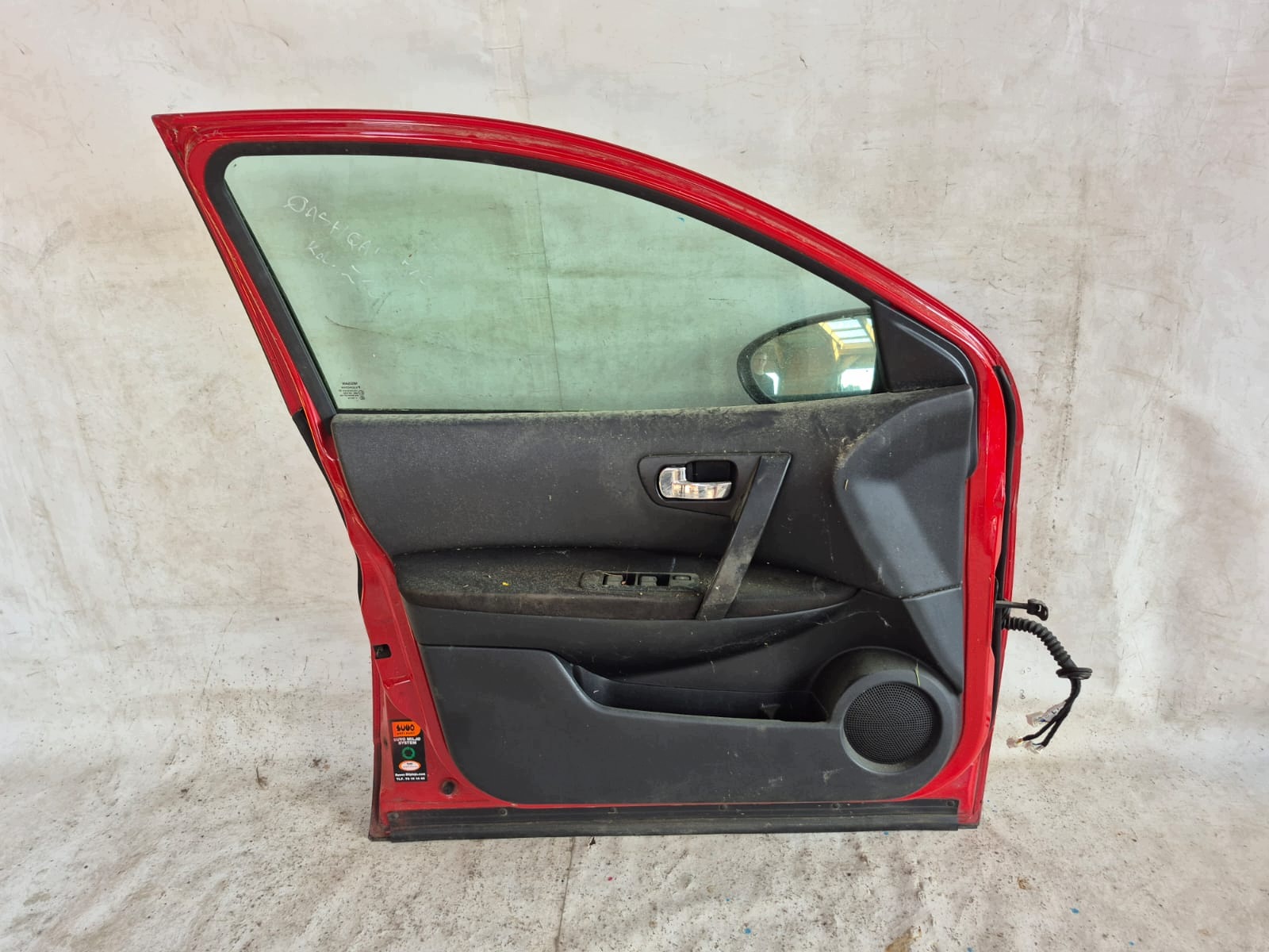 NISSAN QASHQAI and 1 06- door left front front